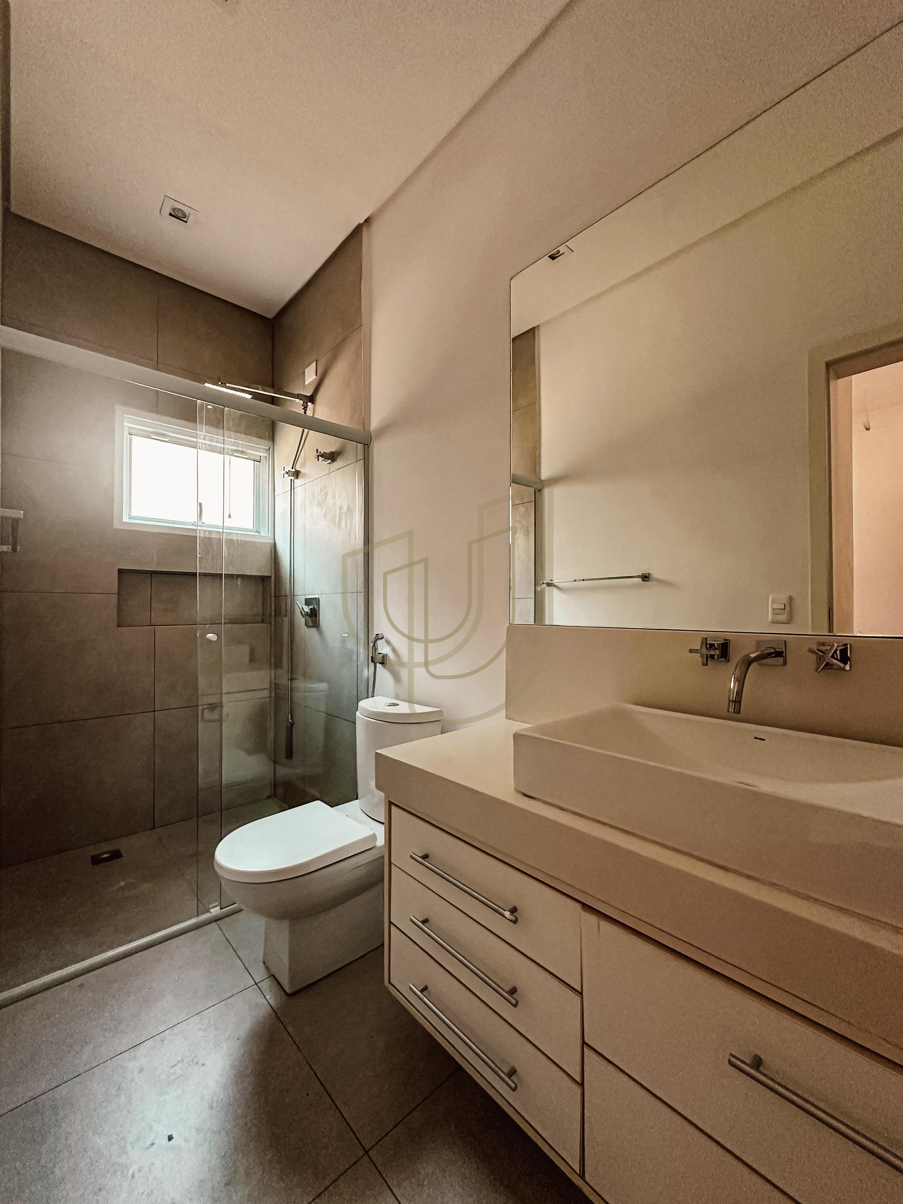 Casa com 4 Su&iacute;tes no Residencial Jaguary Av. Aquarela do Brasil  São José dos Campos - 