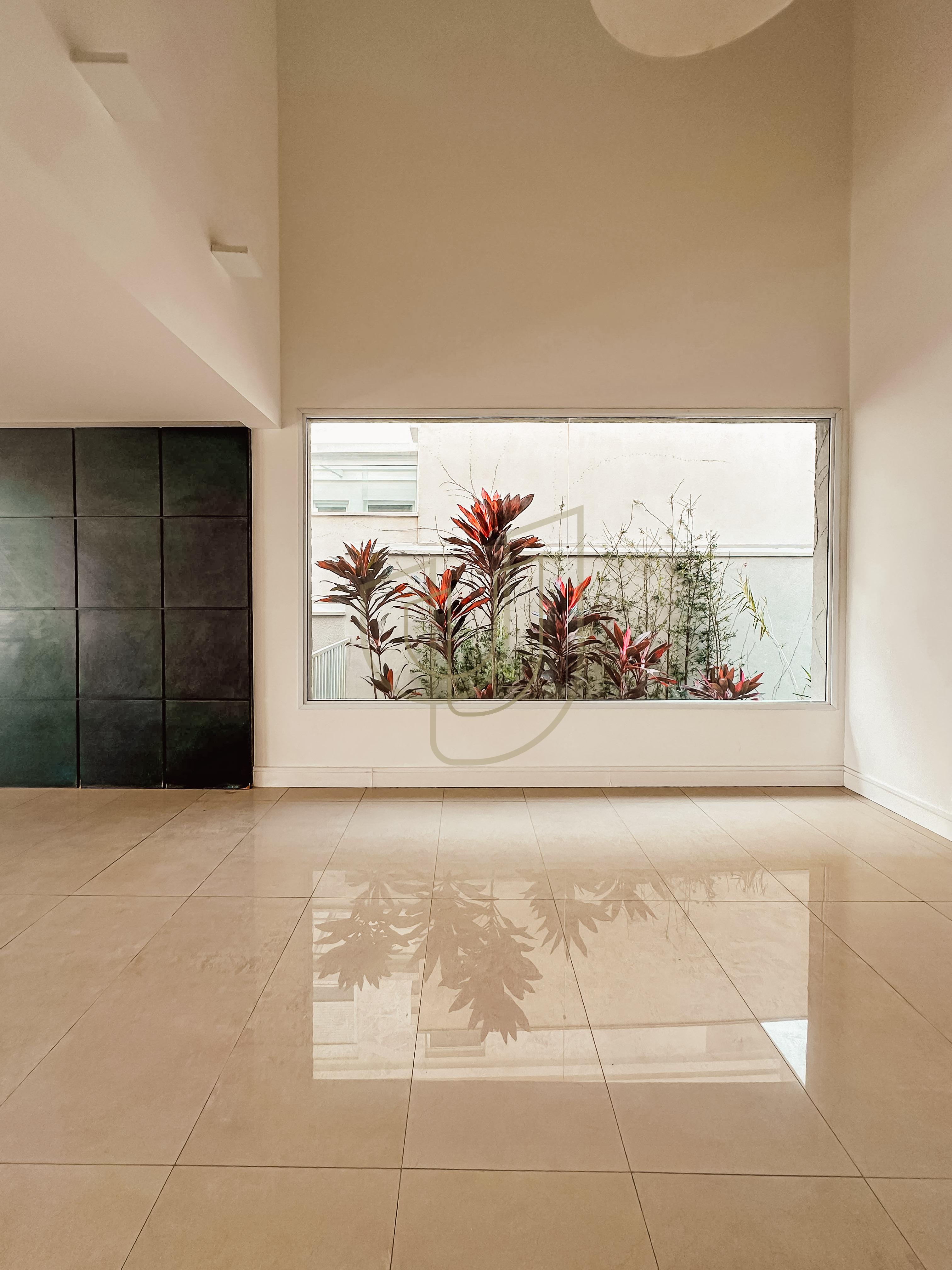 Casa com 4 Su&iacute;tes no Residencial Jaguary Av. Aquarela do Brasil  São José dos Campos - 