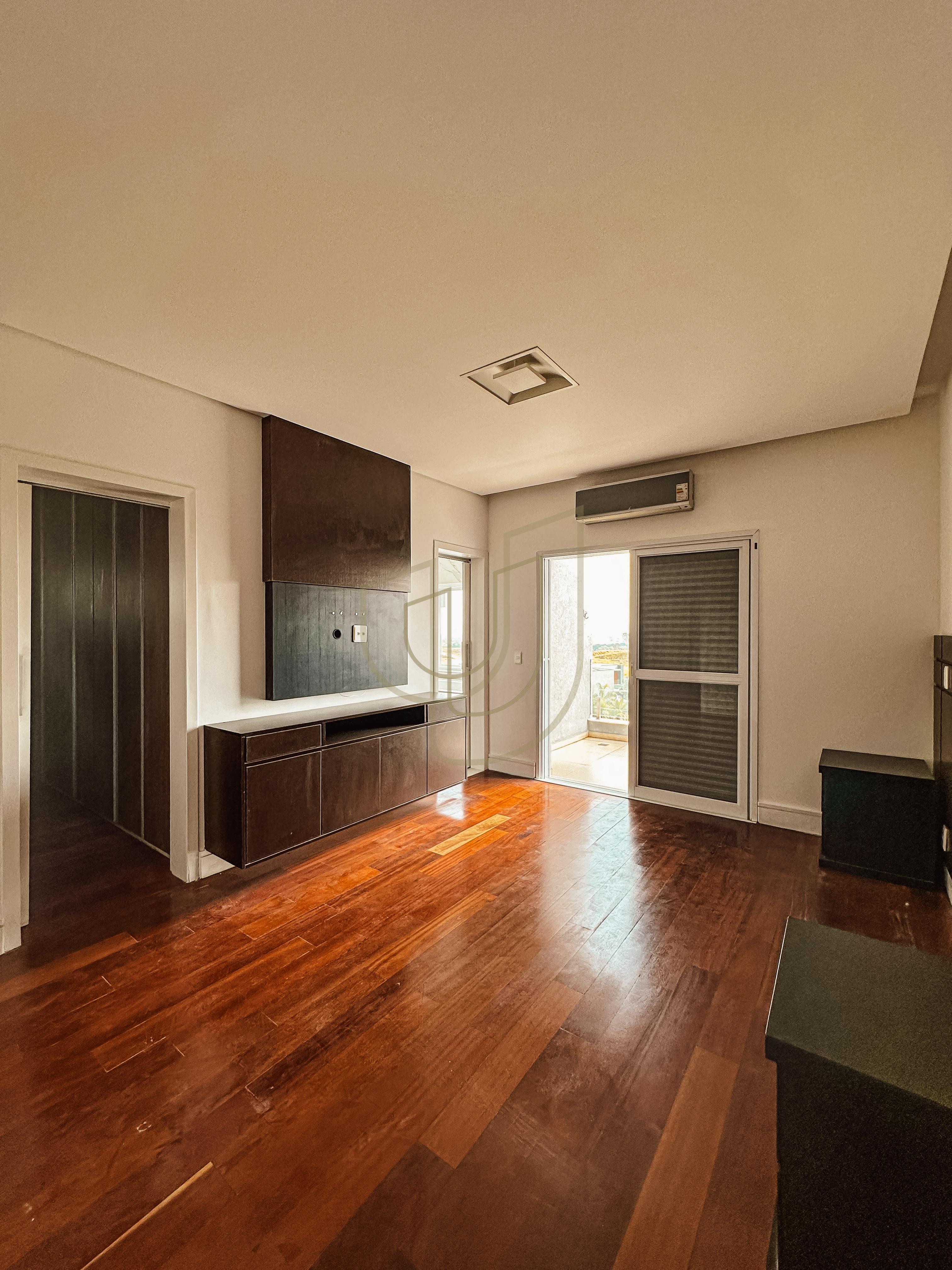 Casa com 4 Su&iacute;tes no Residencial Jaguary Av. Aquarela do Brasil  São José dos Campos - 