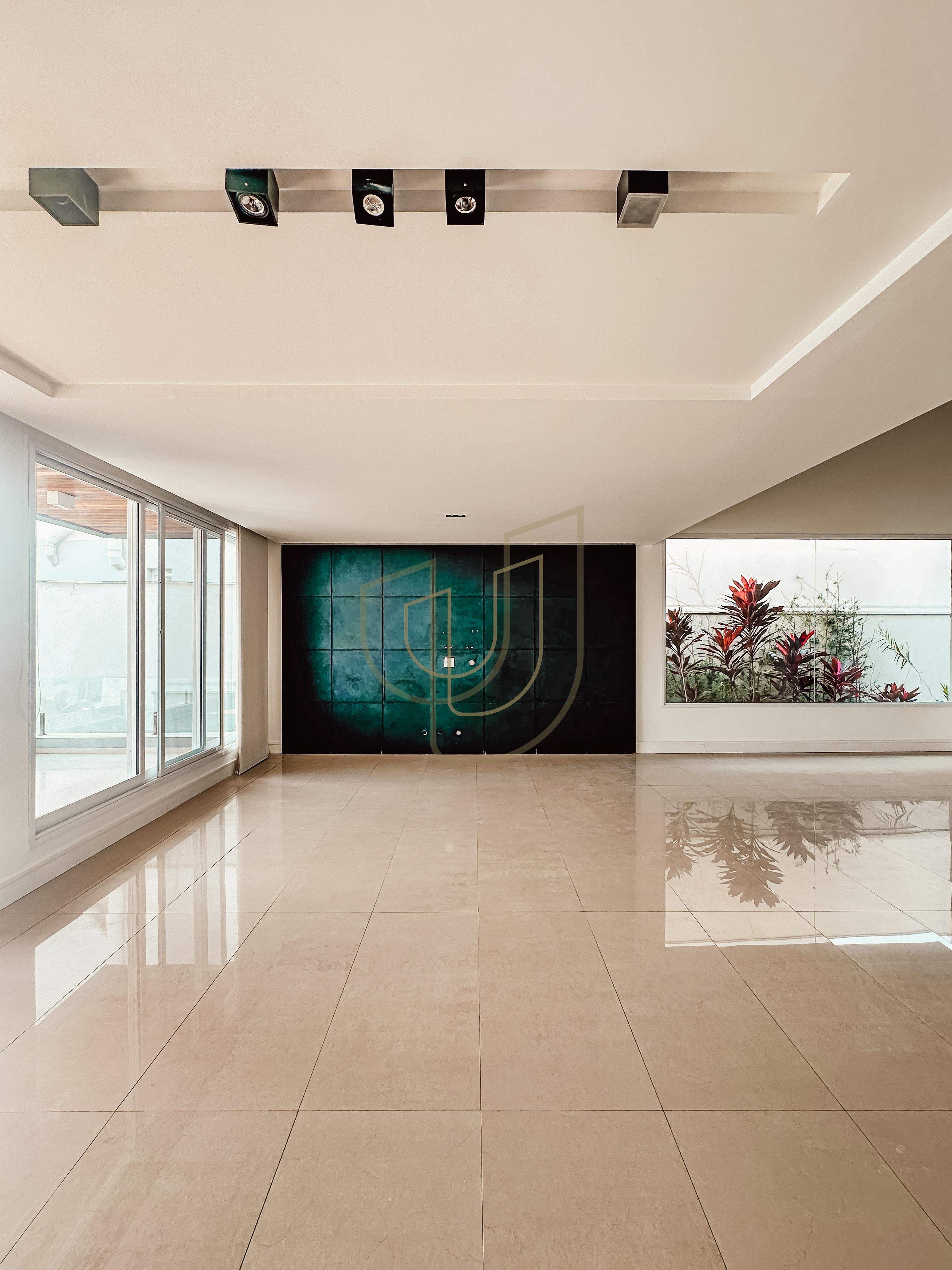 Casa com 4 Su&iacute;tes no Residencial Jaguary Av. Aquarela do Brasil  São José dos Campos - 