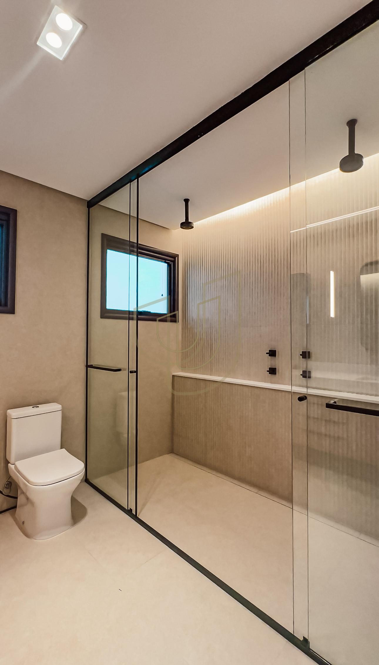 Casa com 4 Su&iacute;tes no Alphaville I Av. Falcão Peregrino São José dos Campos - 