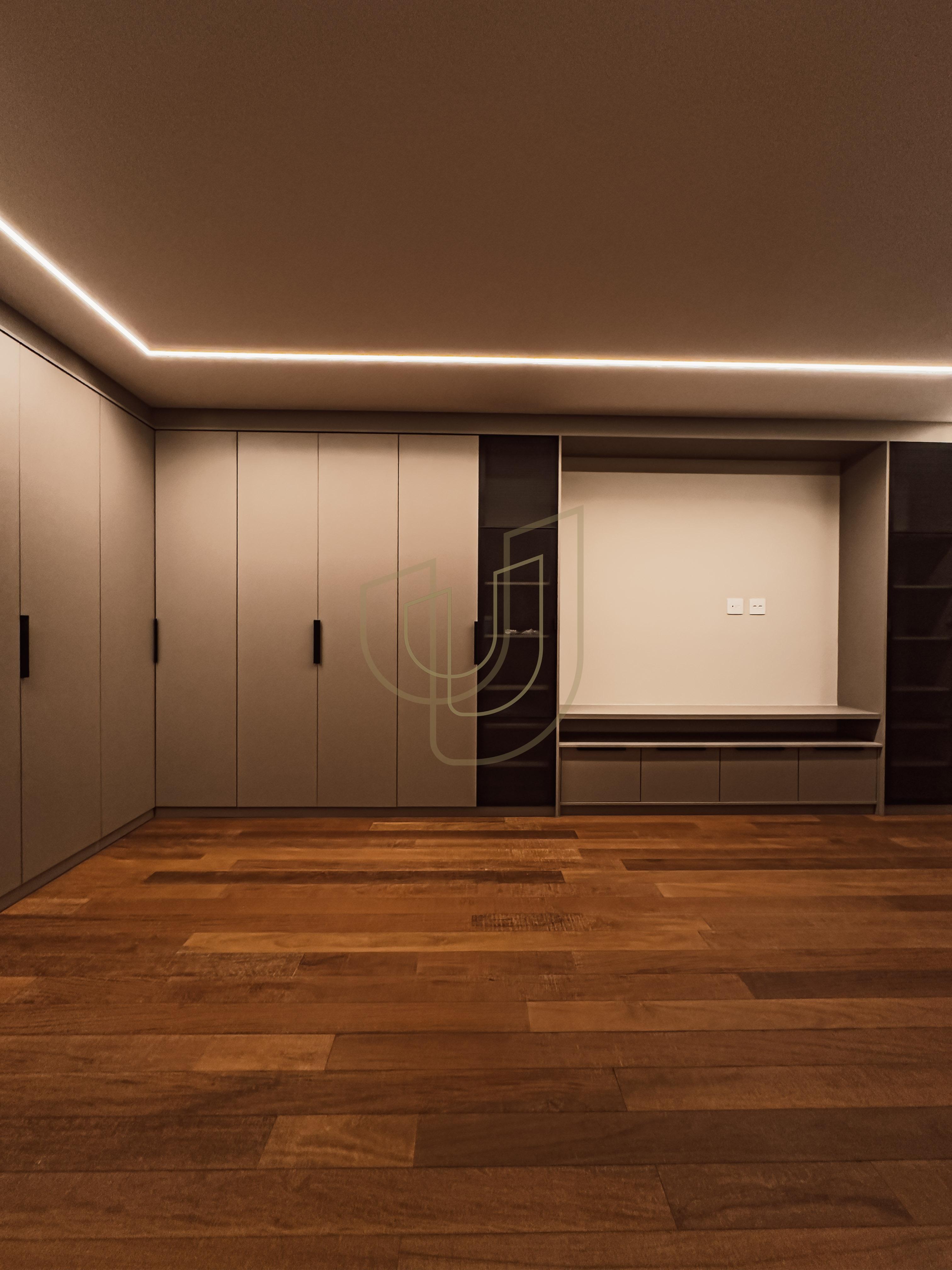 Casa com 4 Su&iacute;tes no Alphaville I Av. Falcão Peregrino São José dos Campos - 