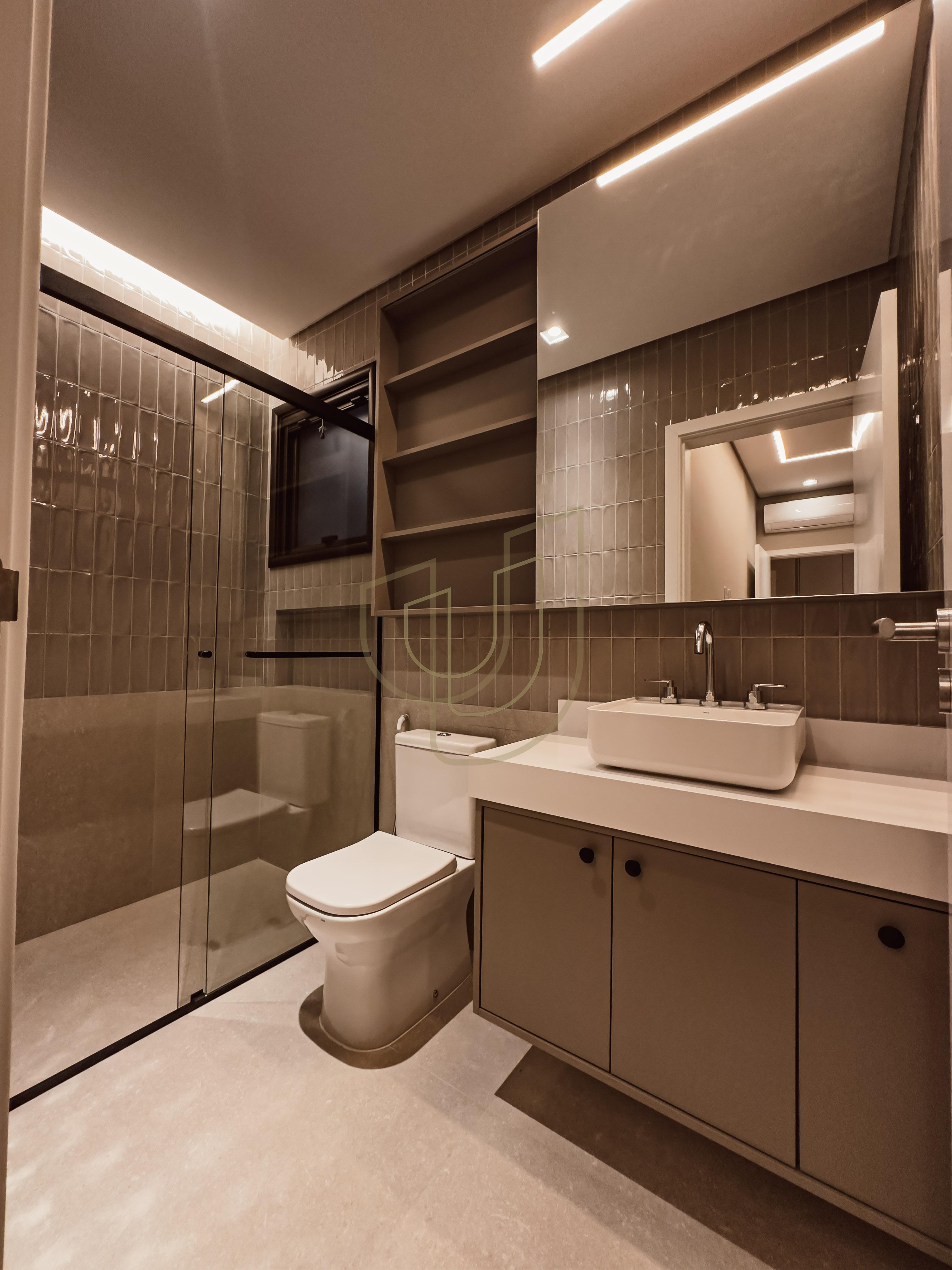 Casa com 4 Su&iacute;tes no Alphaville I Av. Falcão Peregrino São José dos Campos - 