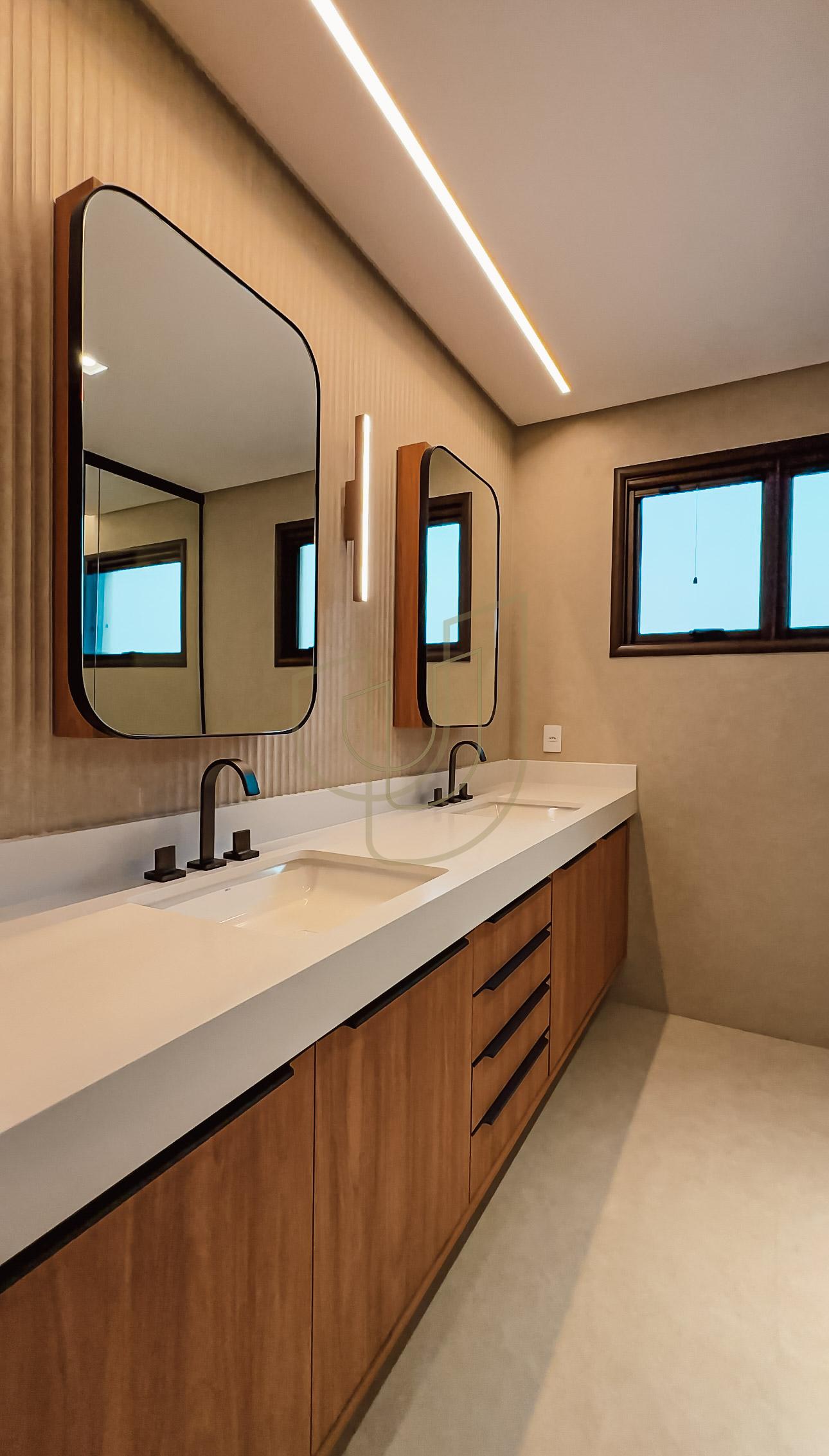 Casa com 4 Su&iacute;tes no Alphaville I Av. Falcão Peregrino São José dos Campos - 