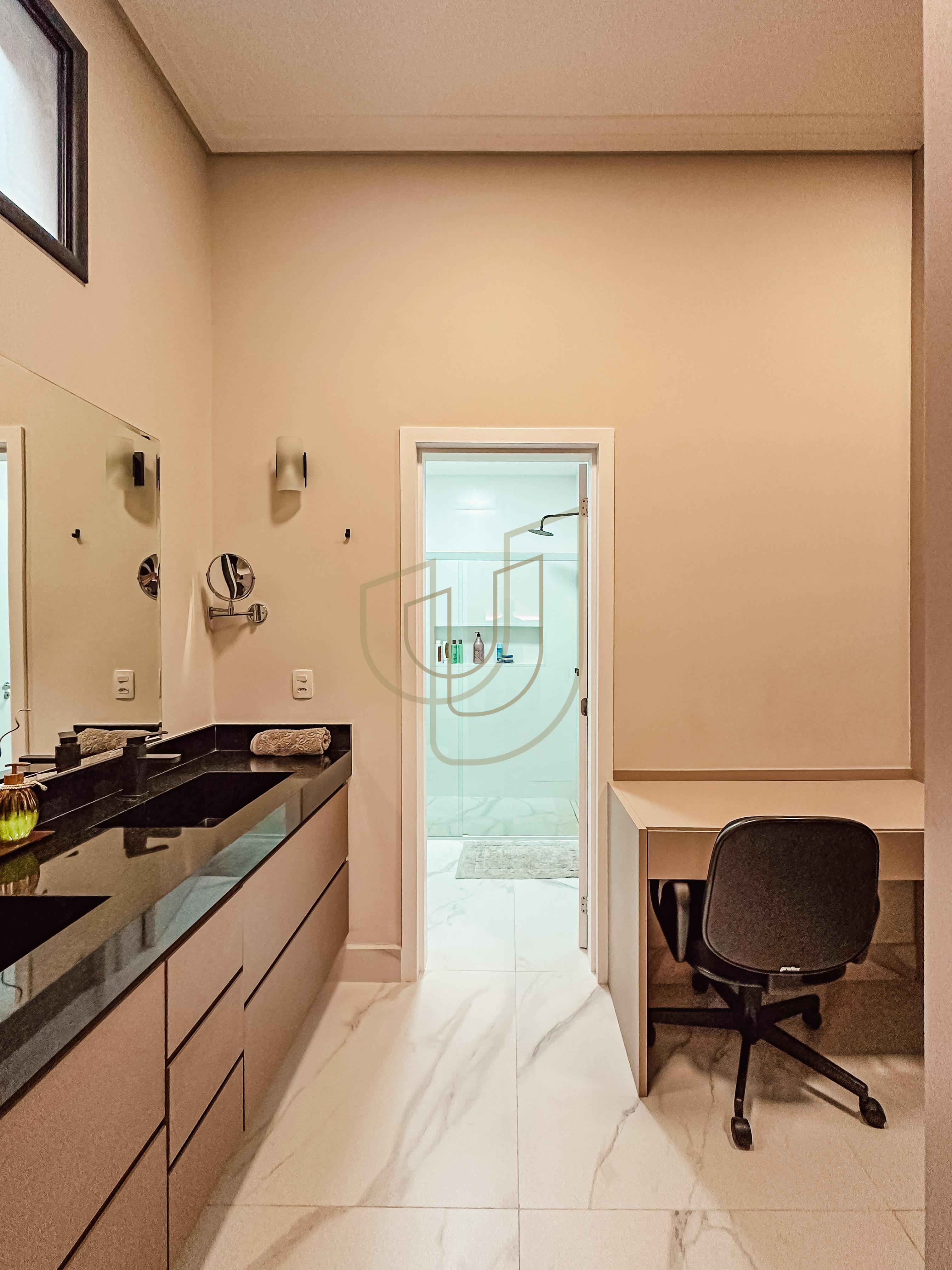 Casa com 3 Su&iacute;tes no Altos da Serra I Avenida Possidonio José de Freitas São José dos Campos - 