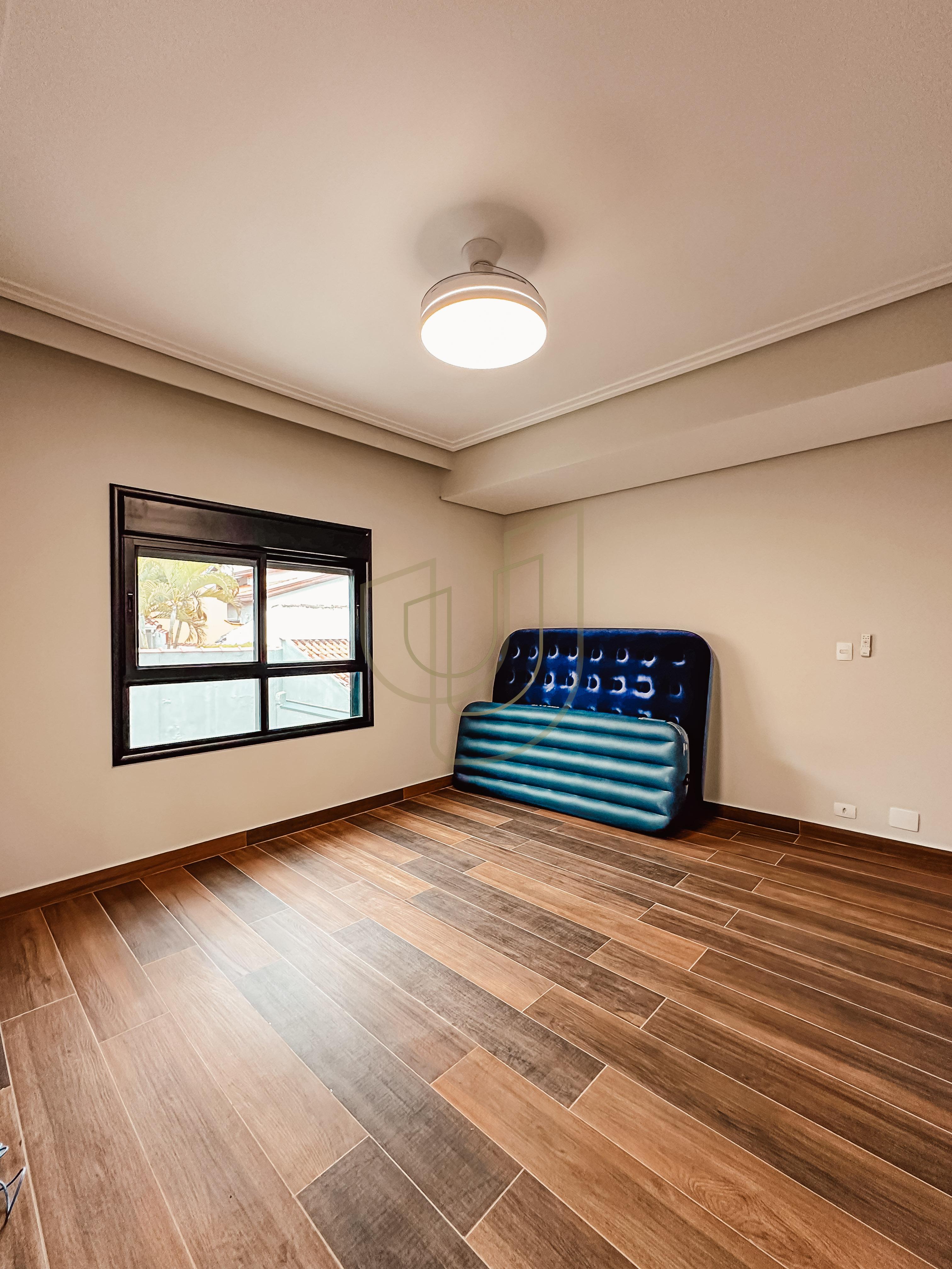 Casa com 3 Su&iacute;tes no Altos da Serra I Avenida Possidonio José de Freitas São José dos Campos - 