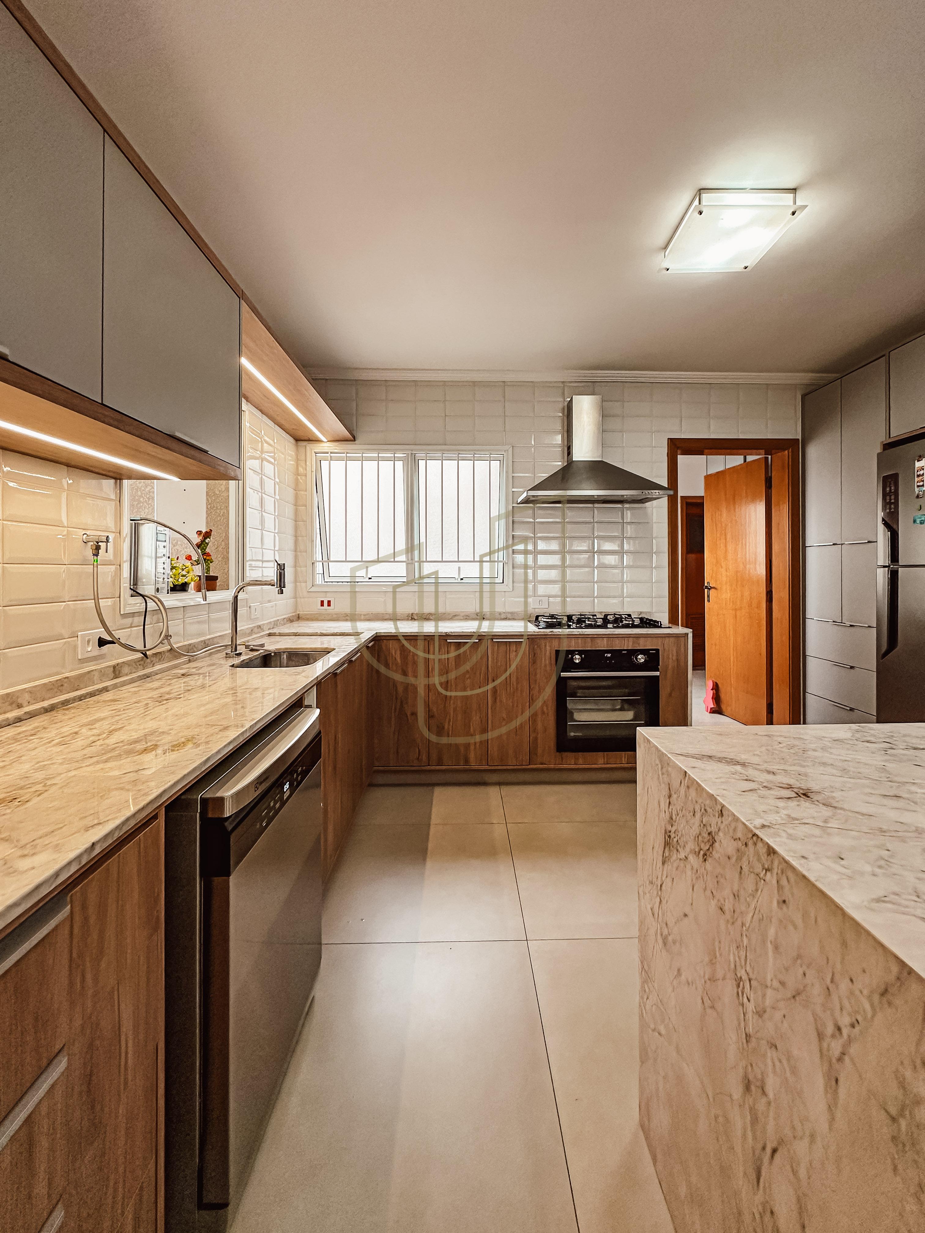 Cobertura Duplex com 4 Su&iacute;tes no La Cite Avenida Heitor Villa Lobos São José dos Campos - 