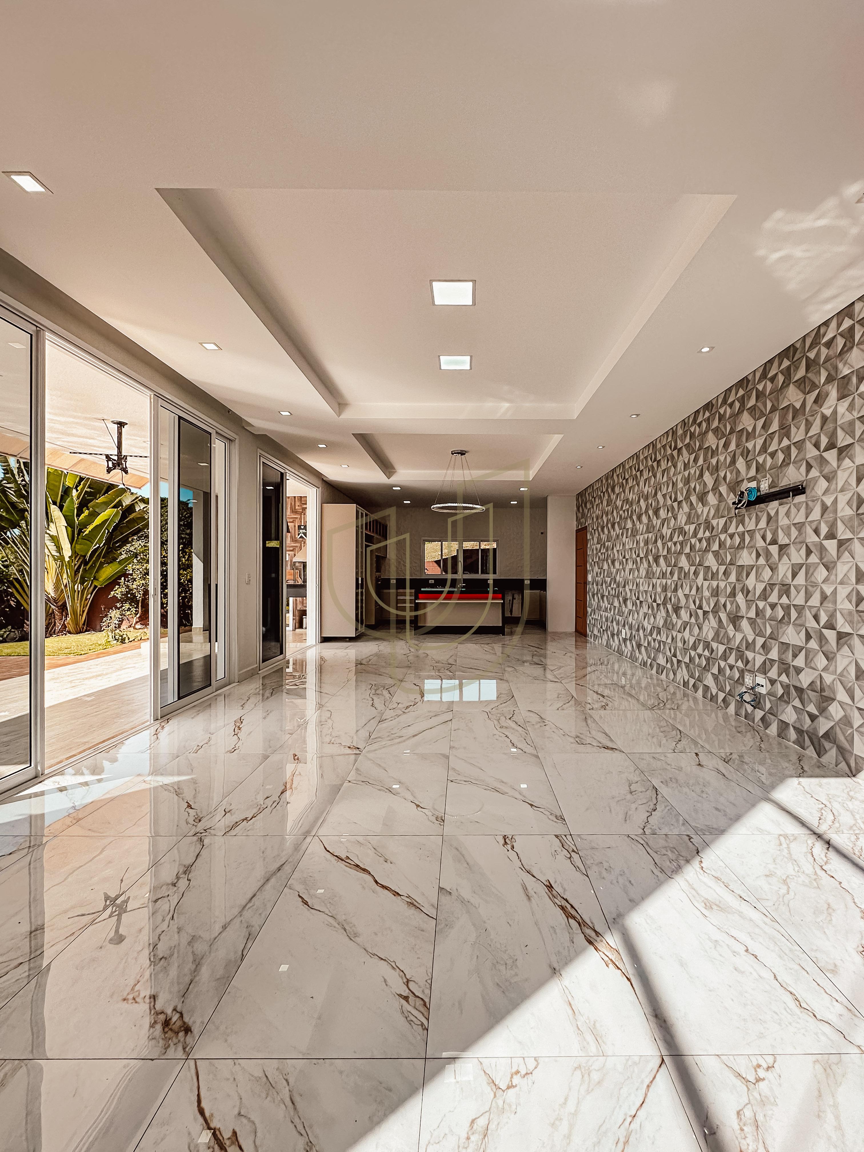 Casa com 3 Su&iacute;tes no Mirante do Vale Rua Sérgio Rodrigues Jacareí - 