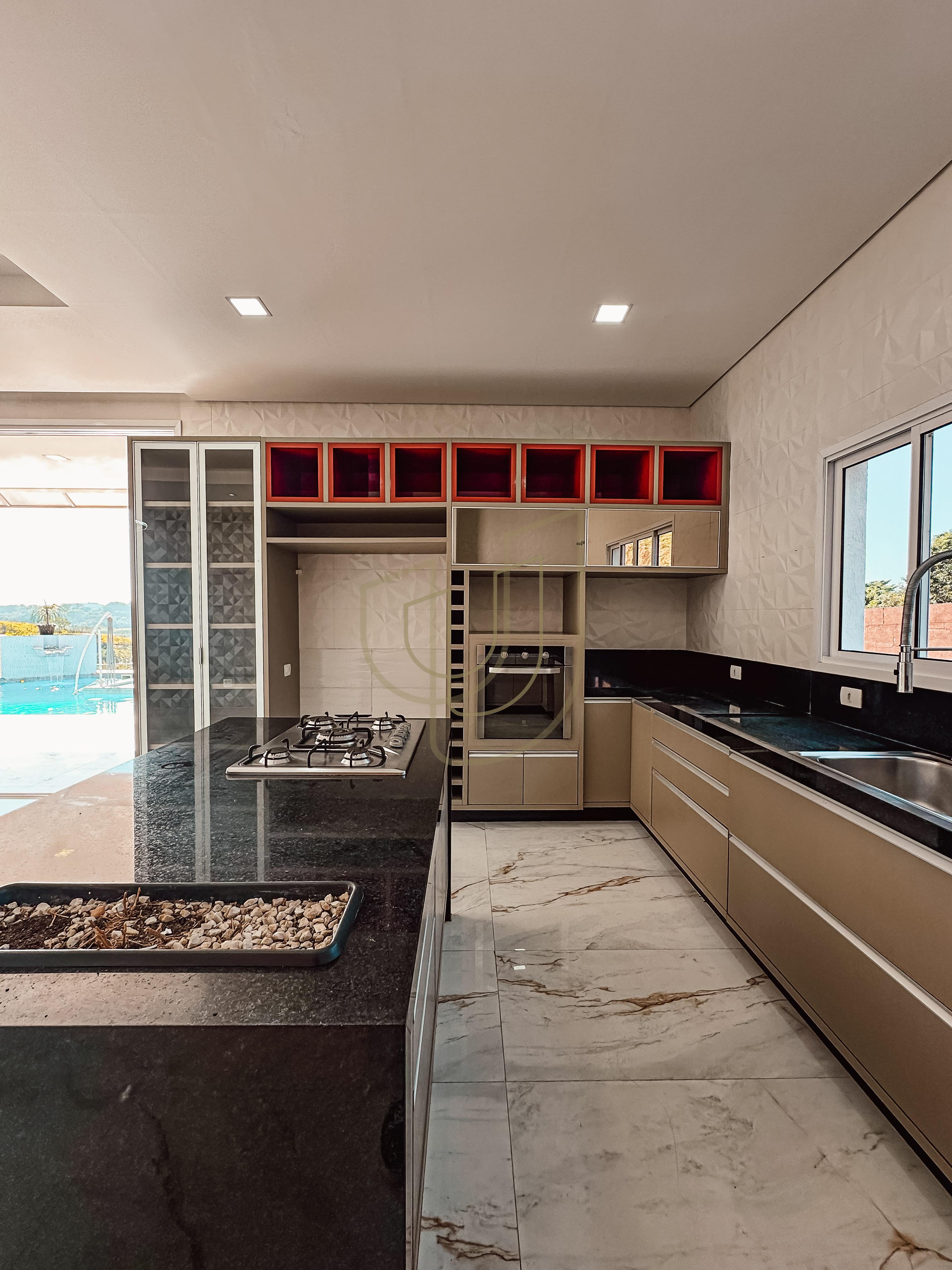 Casa com 3 Su&iacute;tes no Mirante do Vale Rua Sérgio Rodrigues Jacareí - 