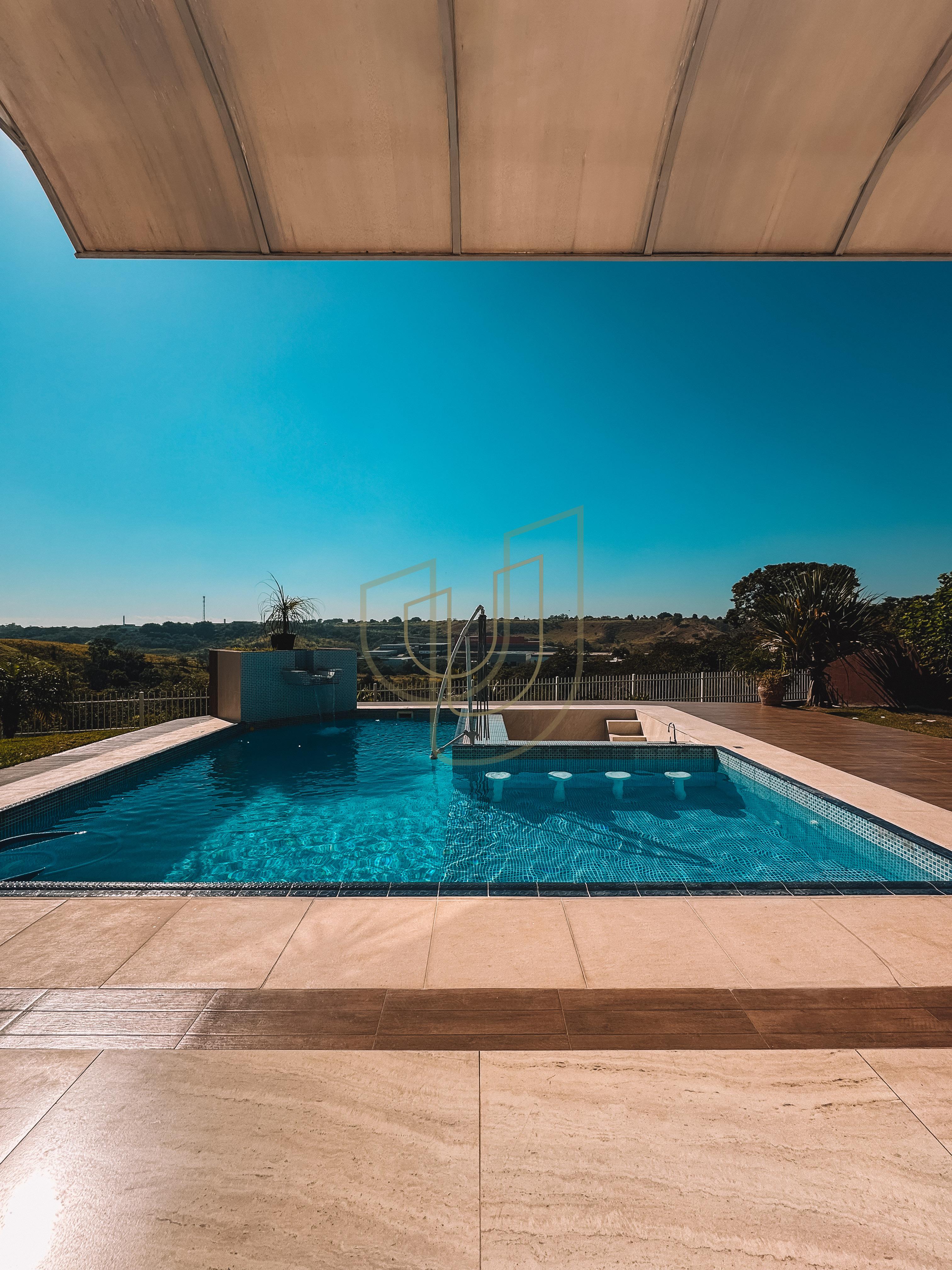 Casa com 3 Su&iacute;tes no Mirante do Vale Rua Sérgio Rodrigues Jacareí - 