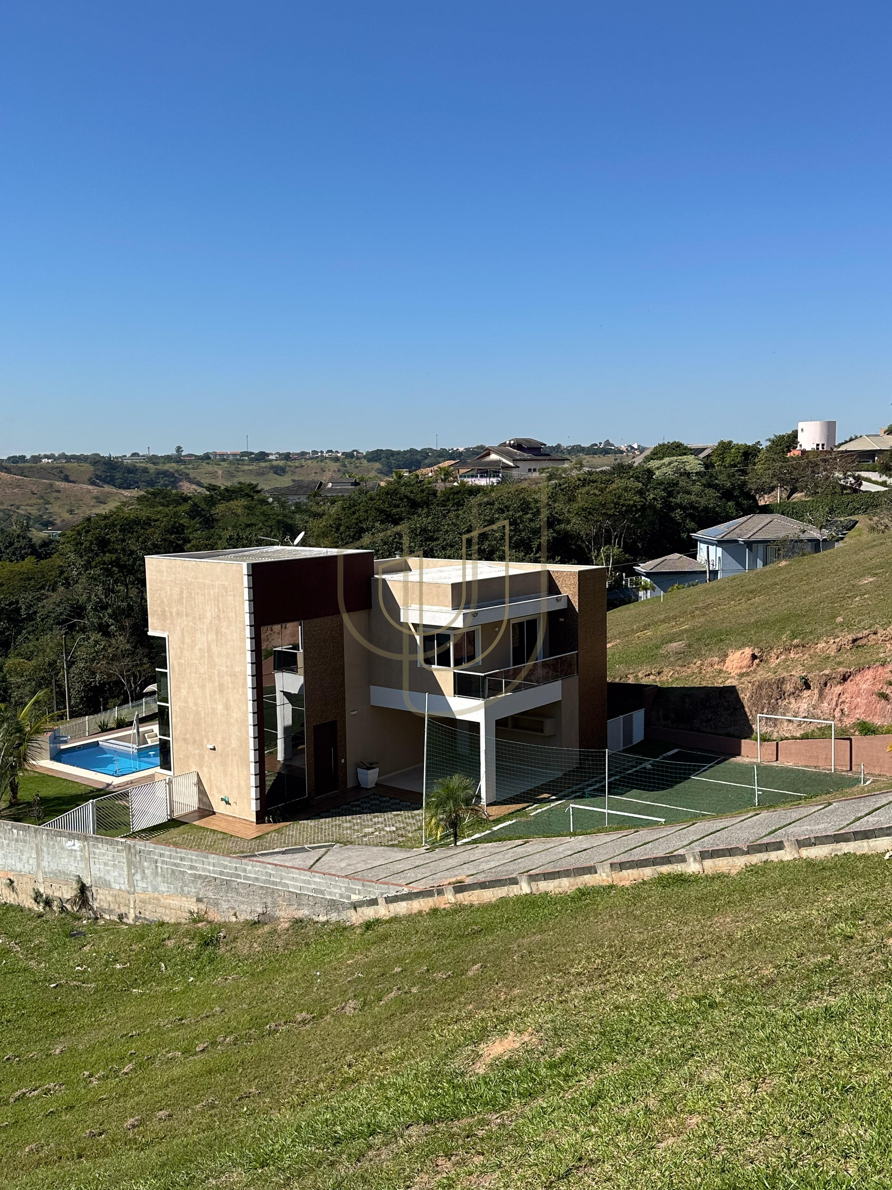 Casa com 3 Su&iacute;tes no Mirante do Vale Rua Sérgio Rodrigues Jacareí - 