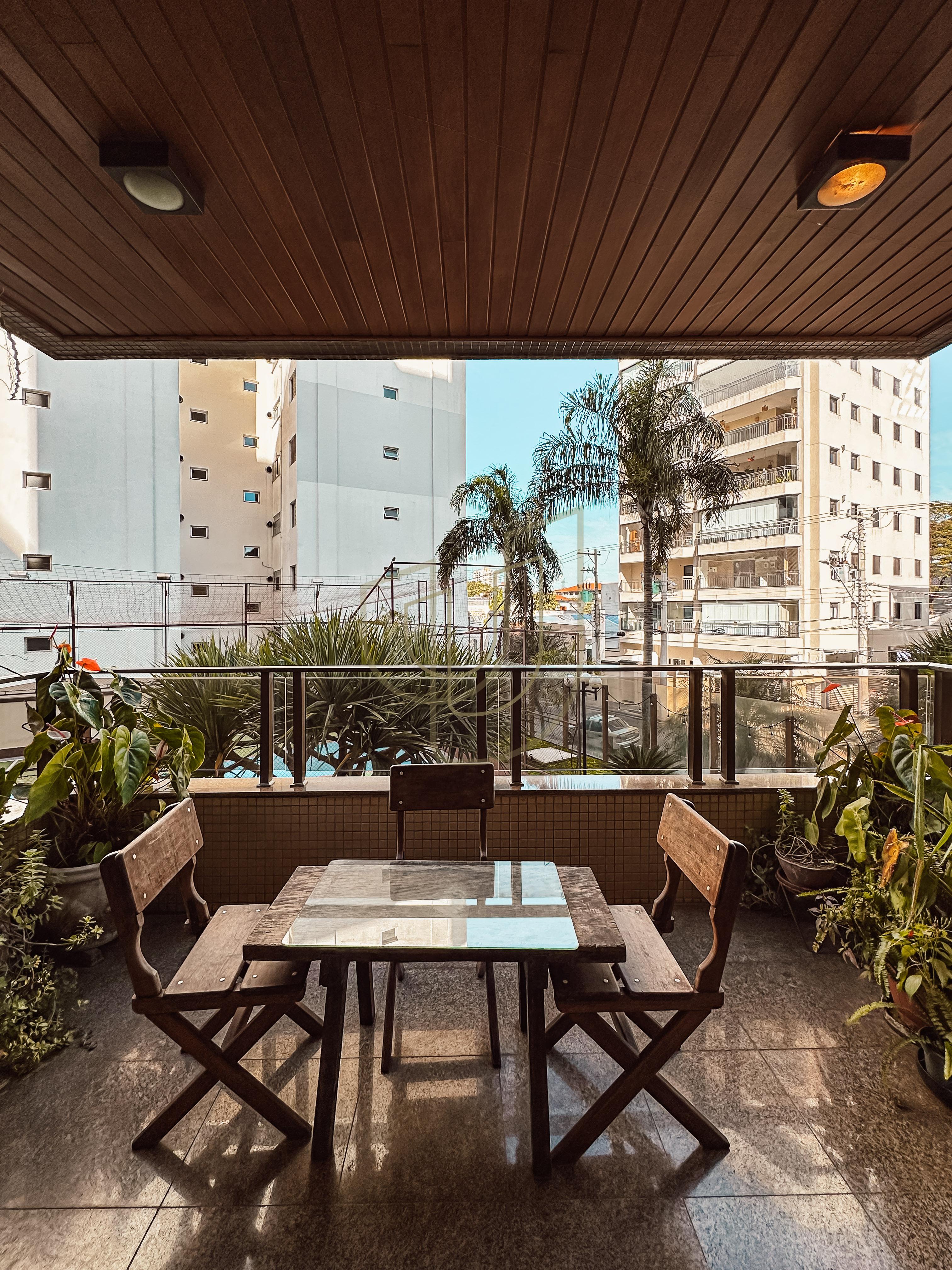 Apartamento com 4 Dormit&oacute;rios no Edif&iacute;cio Toulon Rua Coronel João Cursino São José dos Campos - 