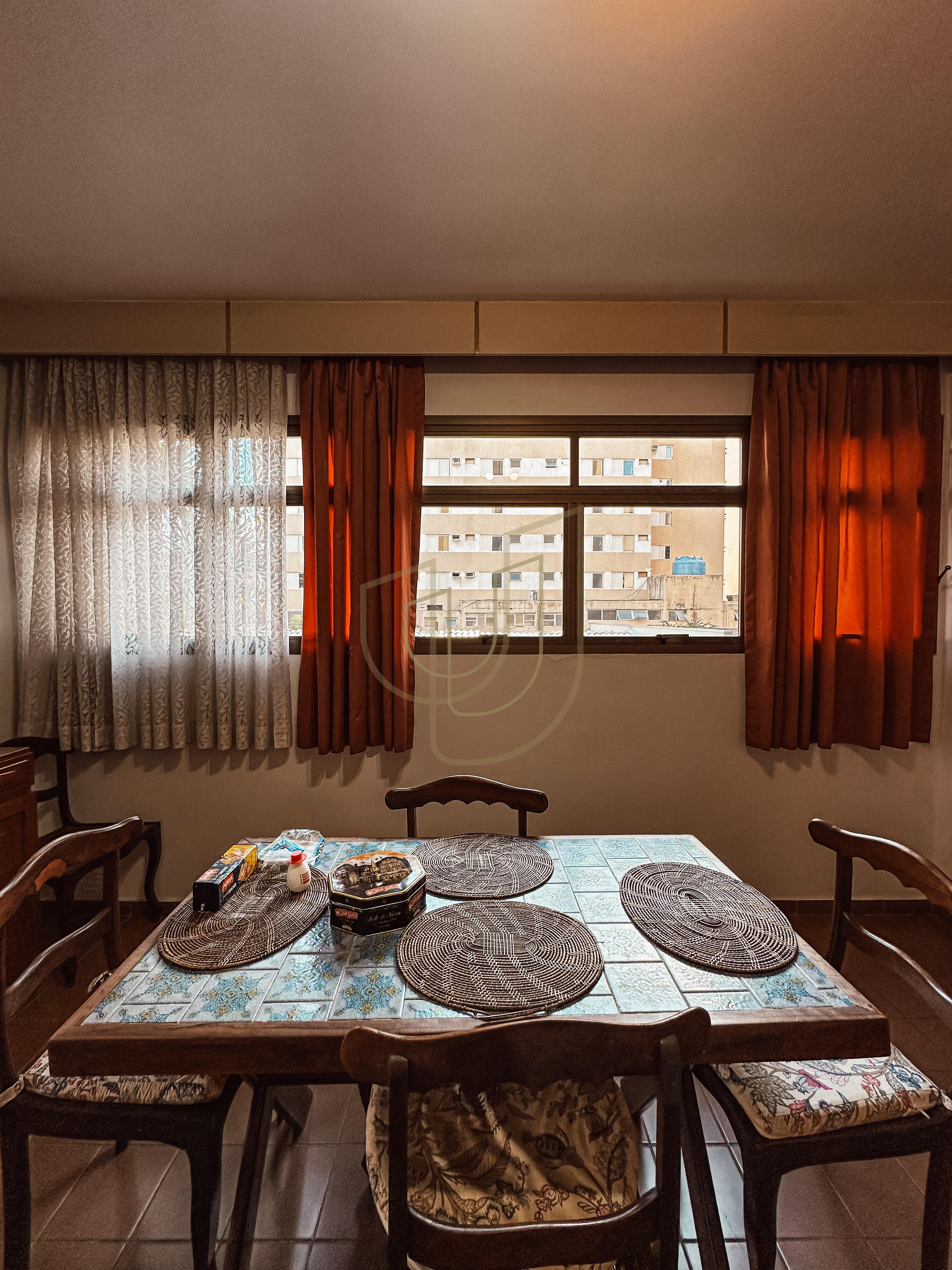 Apartamento com 4 Dormit&oacute;rios no Edif&iacute;cio Toulon Rua Coronel João Cursino São José dos Campos - 