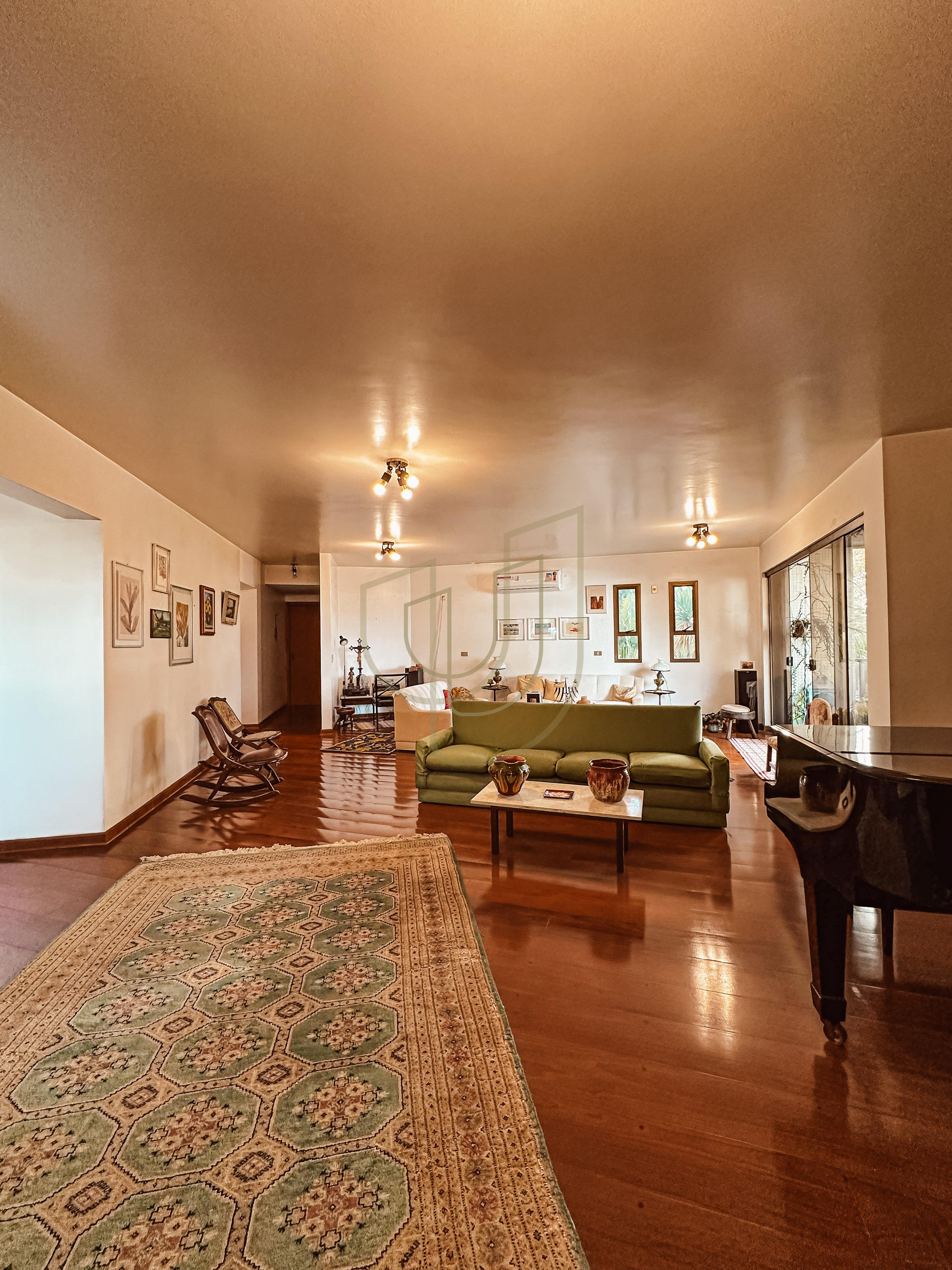 Apartamento com 4 Dormit&oacute;rios no Edif&iacute;cio Toulon Rua Coronel João Cursino São José dos Campos - 