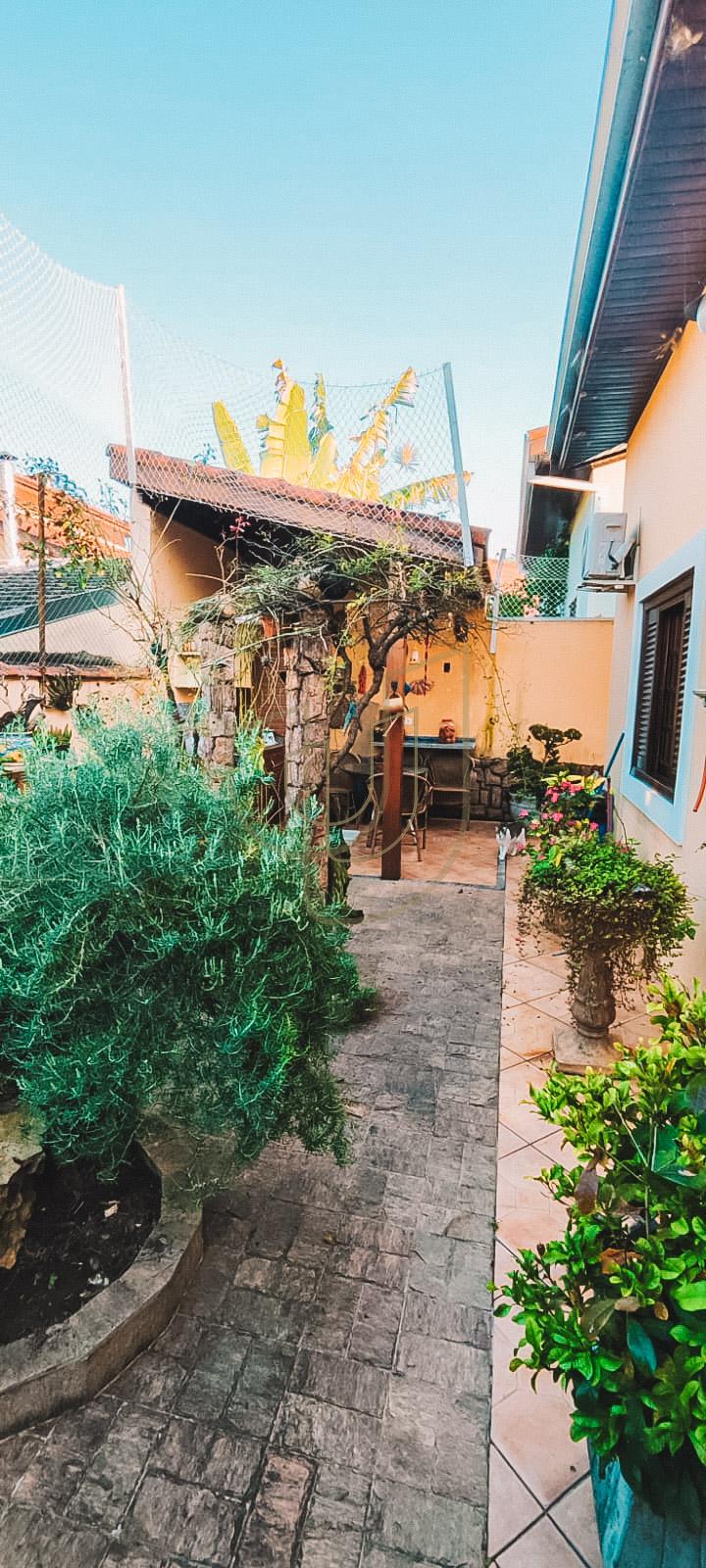 Casa T&eacute;rrea com 3 Dormit&oacute;rios no Residencial Eldorado Rua Benedito Pinotti São José dos Campos - 