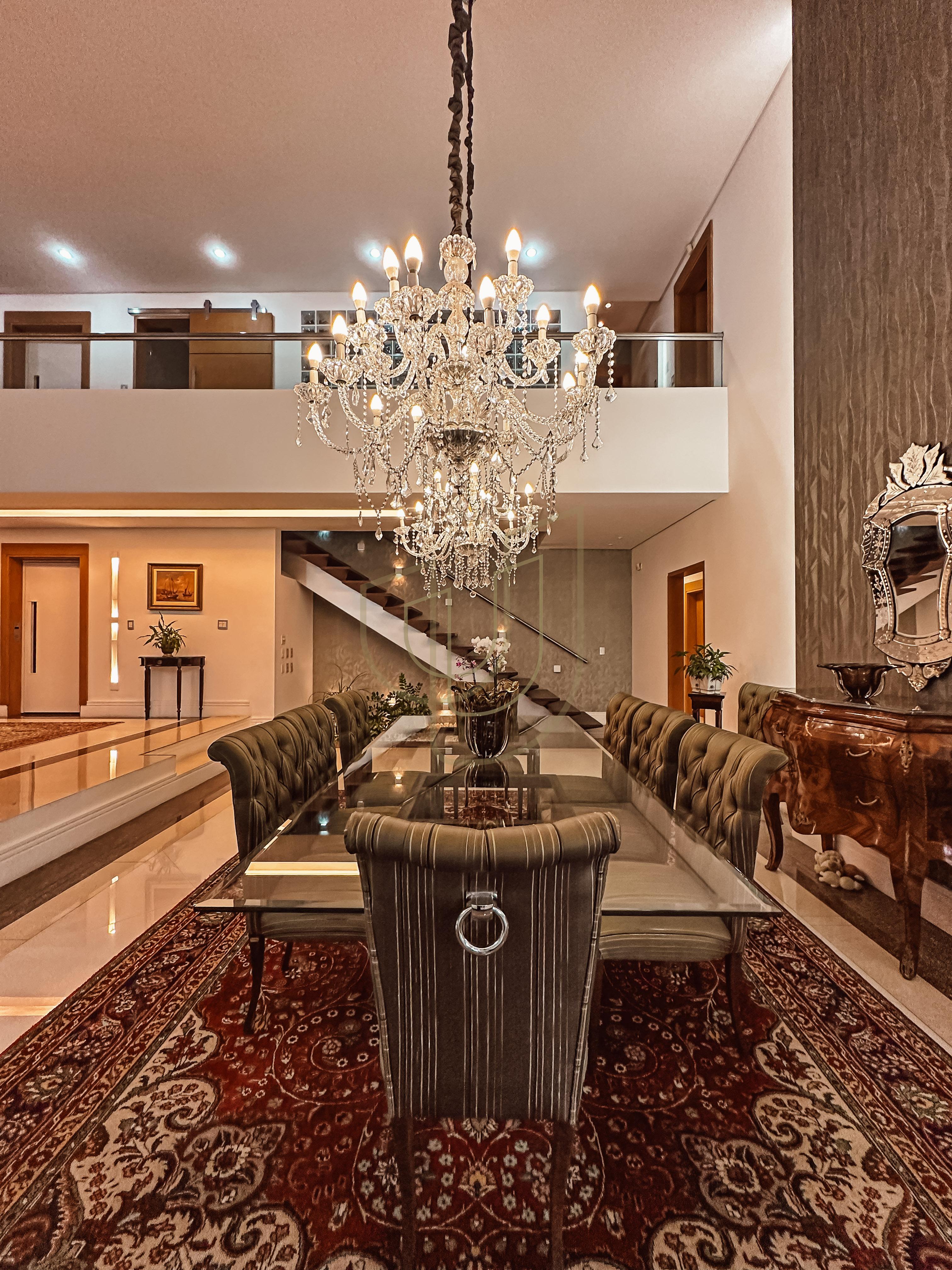 Casa com 5 Su&iacute;tes no Condom&iacute;nio Jardim das Colinas Avenida Major Miguel Naked São José dos Campos - 