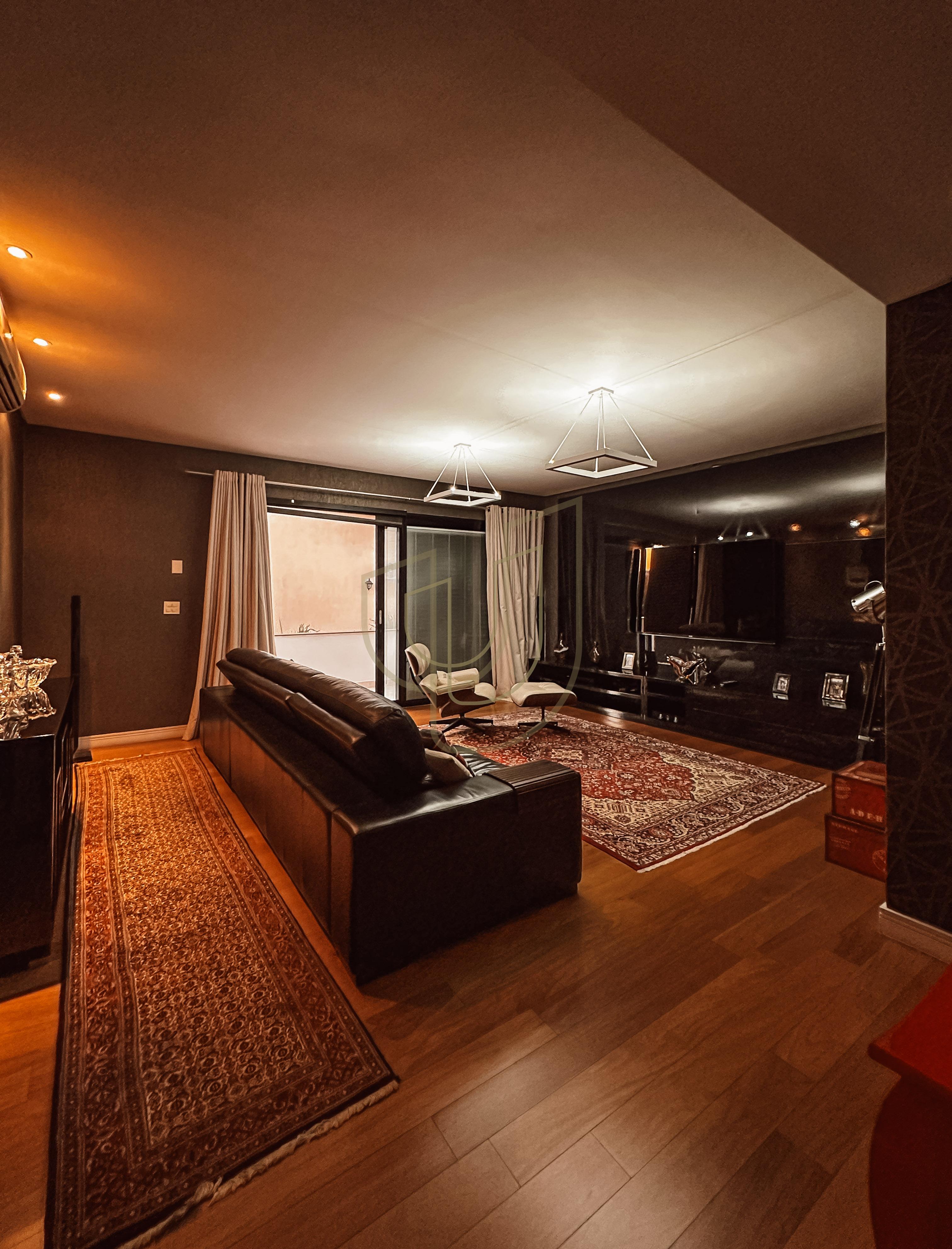 Casa com 5 Su&iacute;tes no Condom&iacute;nio Jardim das Colinas Avenida Major Miguel Naked São José dos Campos - 