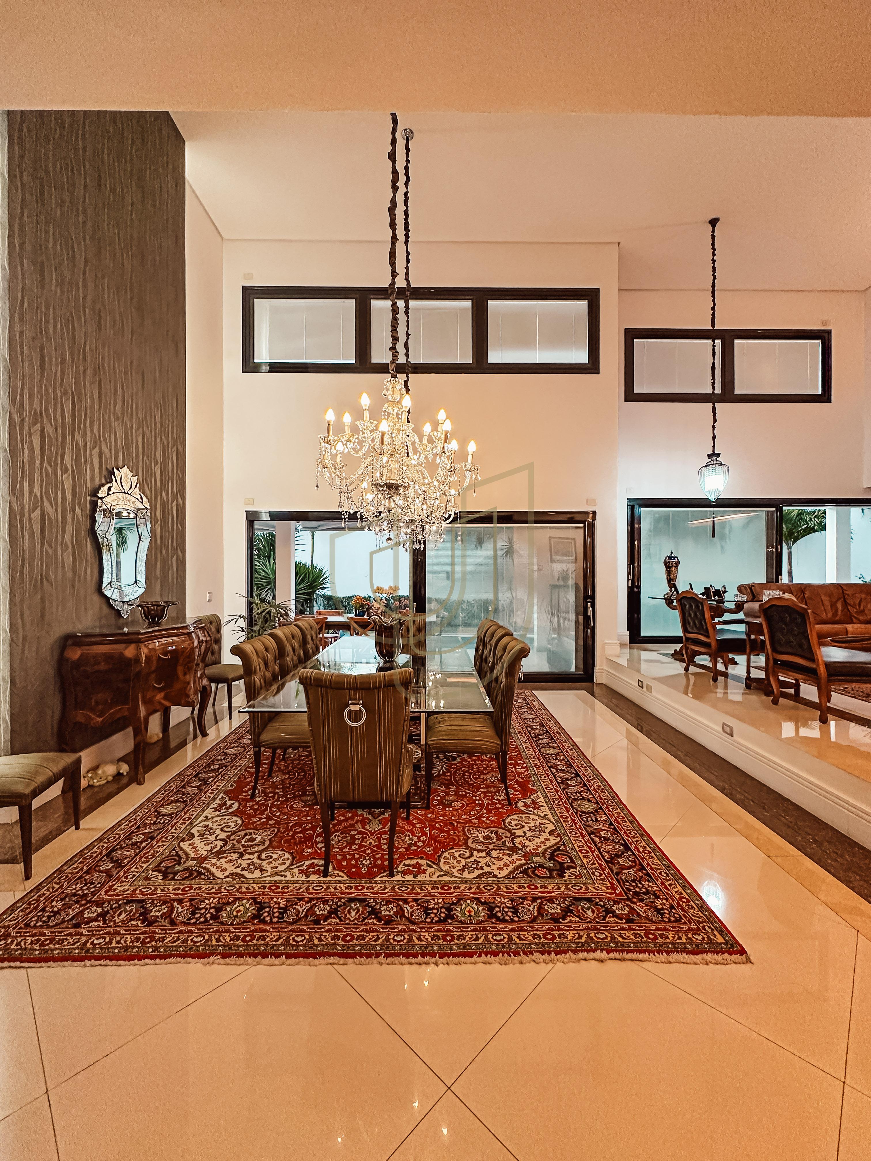 Casa com 5 Su&iacute;tes no Condom&iacute;nio Jardim das Colinas Avenida Major Miguel Naked São José dos Campos - 