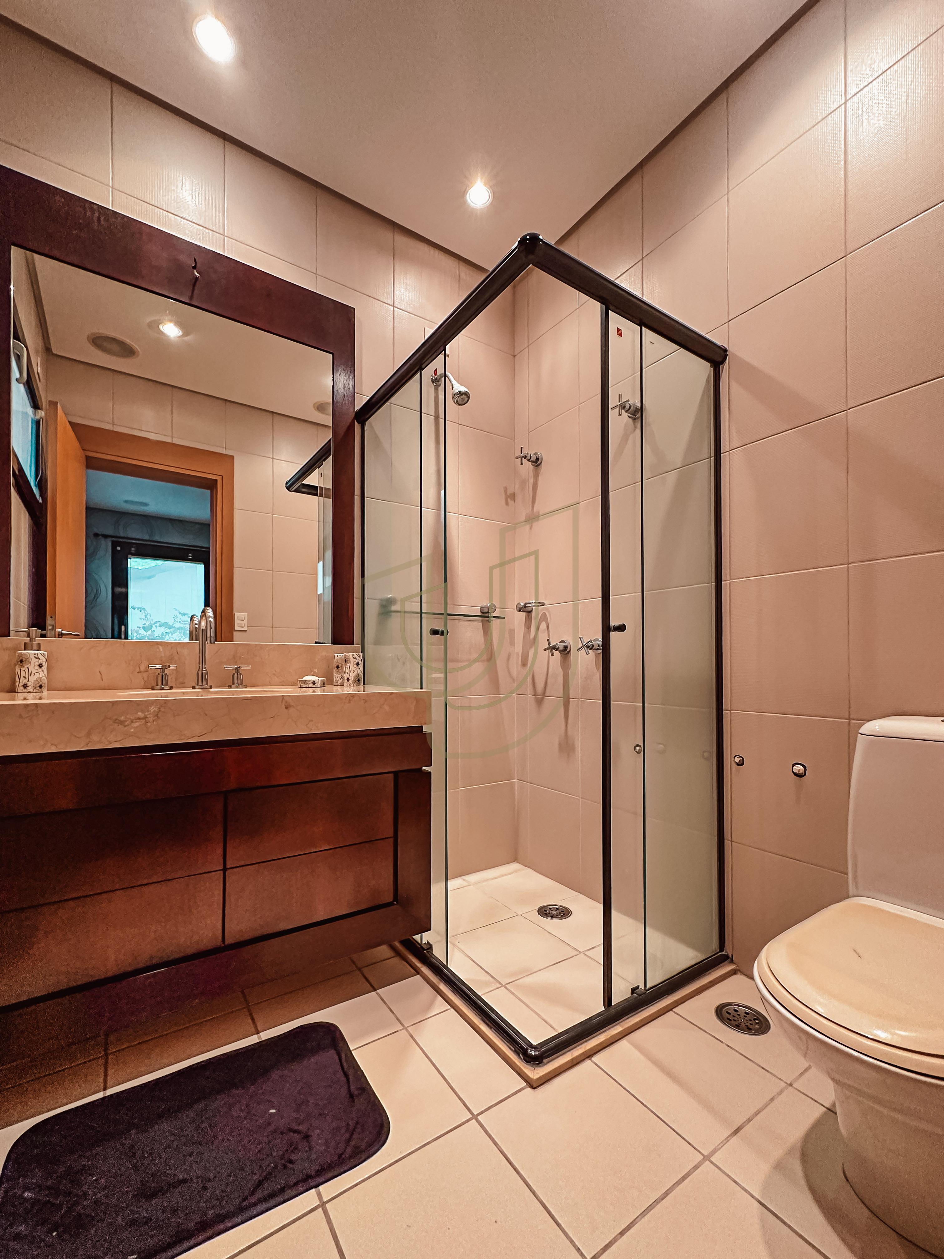 Casa com 5 Su&iacute;tes no Condom&iacute;nio Jardim das Colinas Avenida Major Miguel Naked São José dos Campos - 