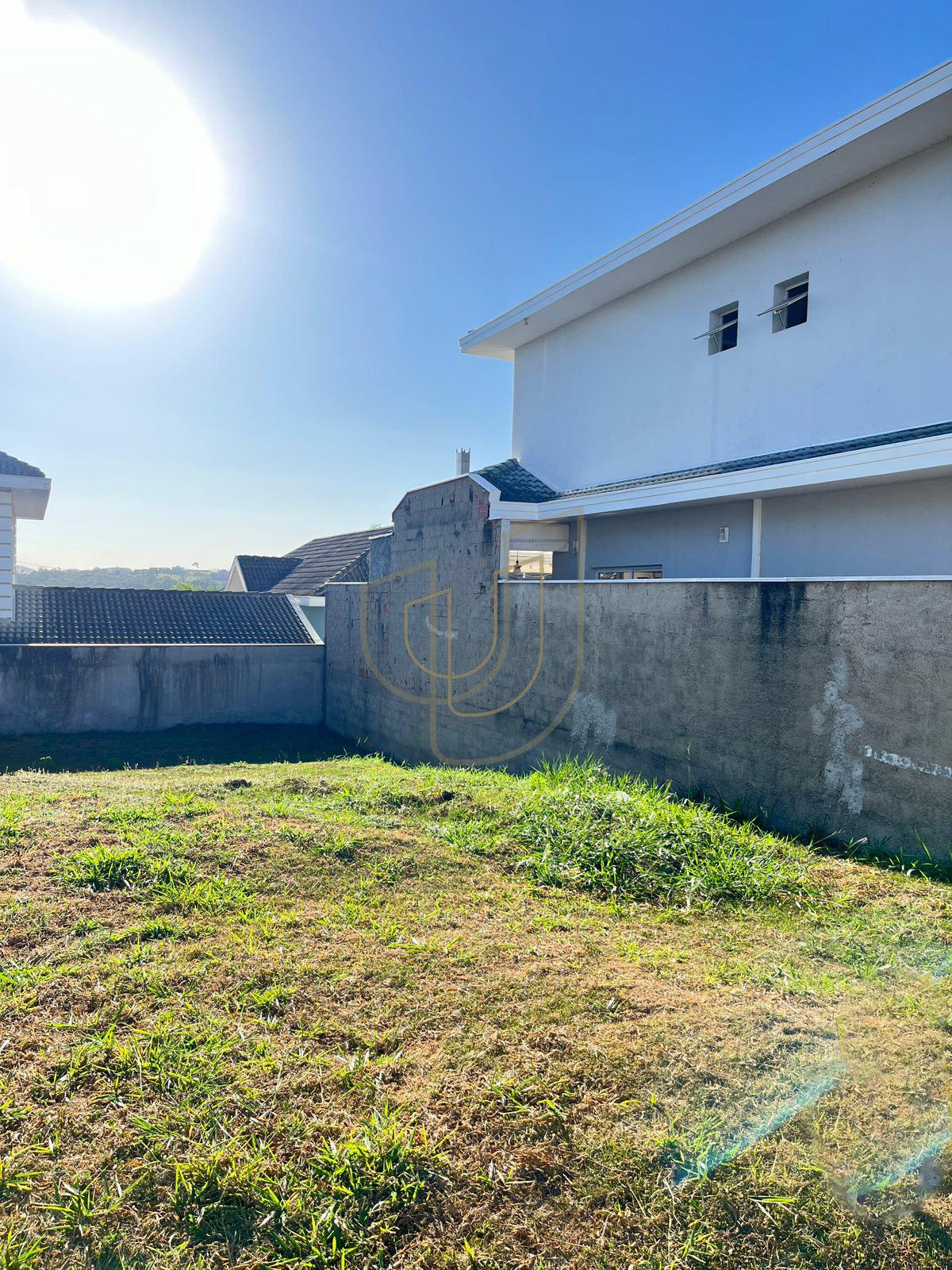 Terreno de 250 m&sup2; no Residencial Floradas da Serra Rua Miguel Angel Jimenez Romanillos São José dos Campos - 
