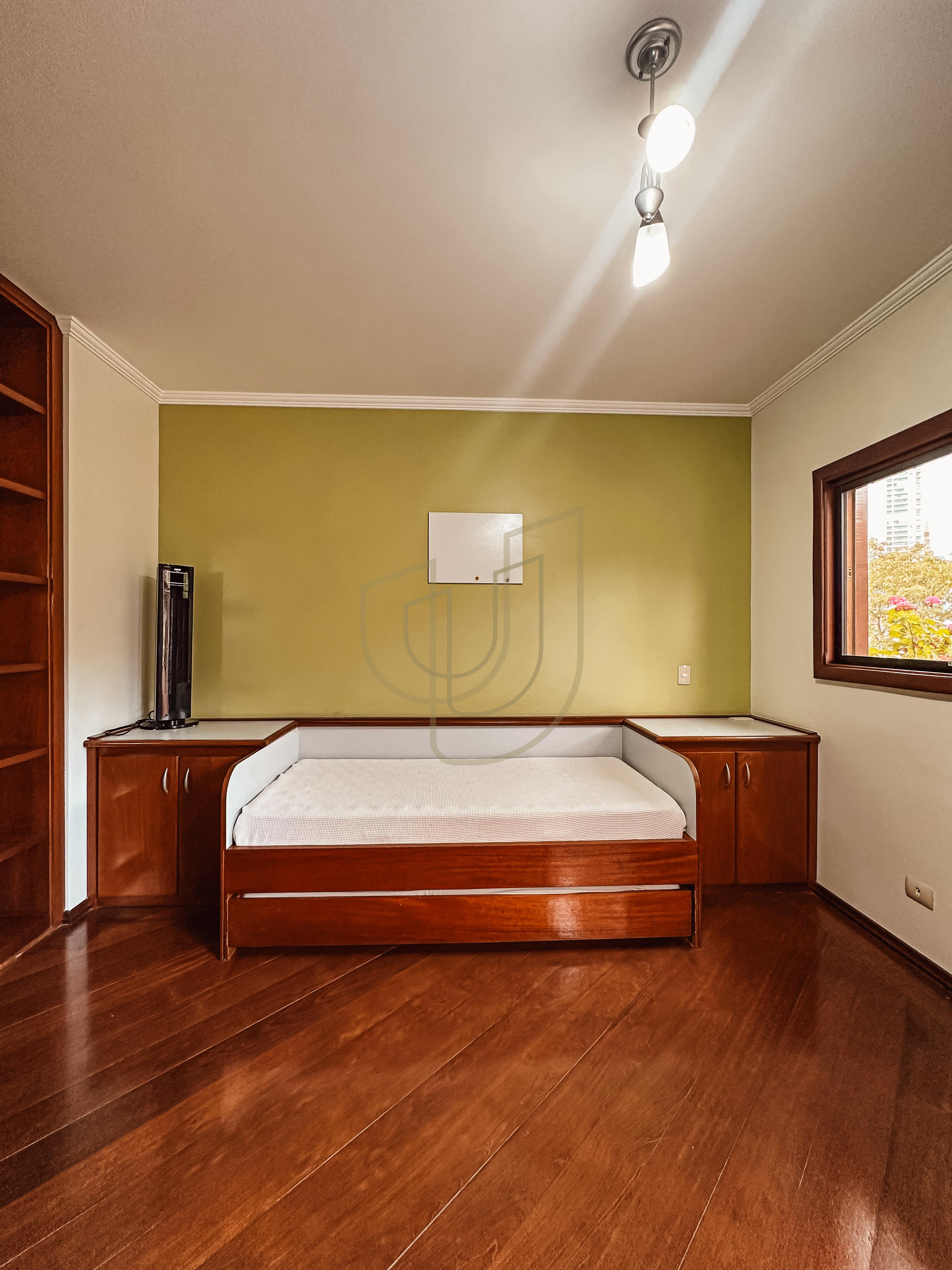 Casa com 4 Su&iacute;tes no Condom&iacute;nio Jardim das Colinas Avenida Major Miguel Naked São José dos Campos - 