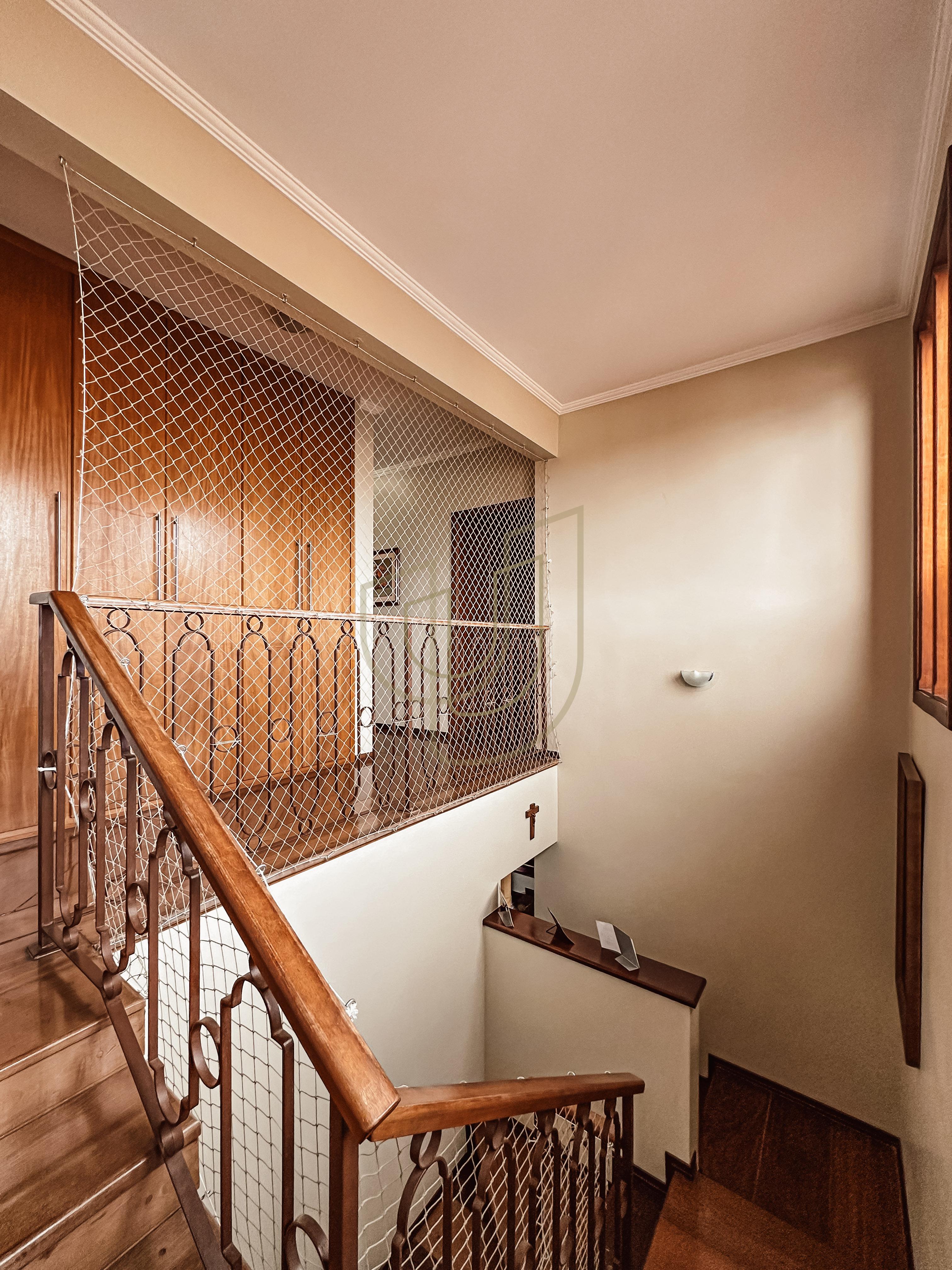 Casa com 4 Su&iacute;tes no Condom&iacute;nio Jardim das Colinas Avenida Major Miguel Naked São José dos Campos - 