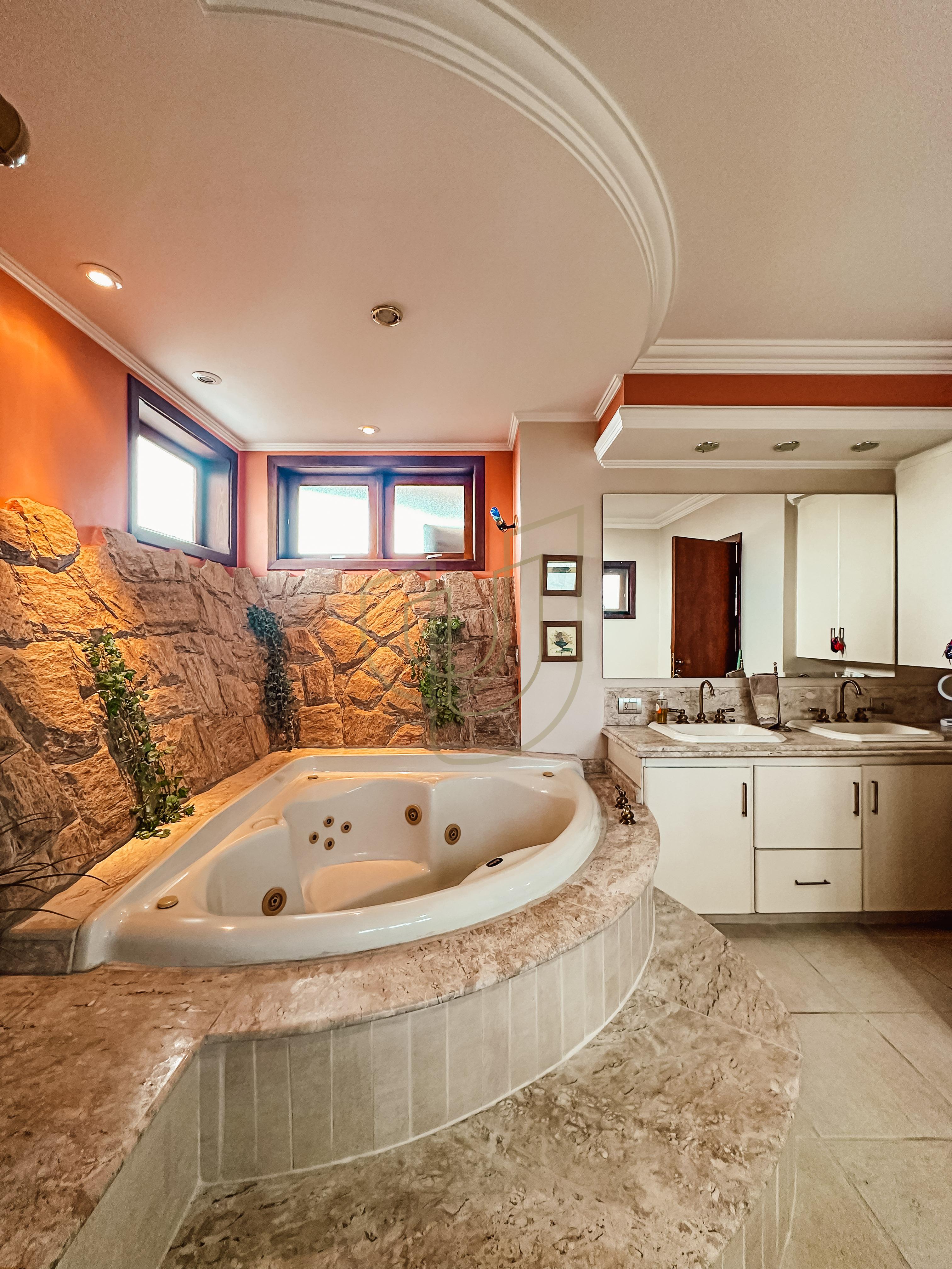 Casa com 4 Su&iacute;tes no Condom&iacute;nio Jardim das Colinas Avenida Major Miguel Naked São José dos Campos - 