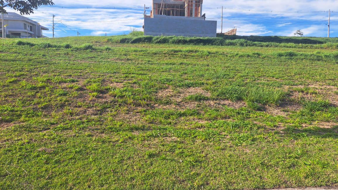 Terreno de 330 m&sup2; no Condom&iacute;nio Terras Alpha Rua Maria Rita de Barros Balduíno São José dos Campos - 