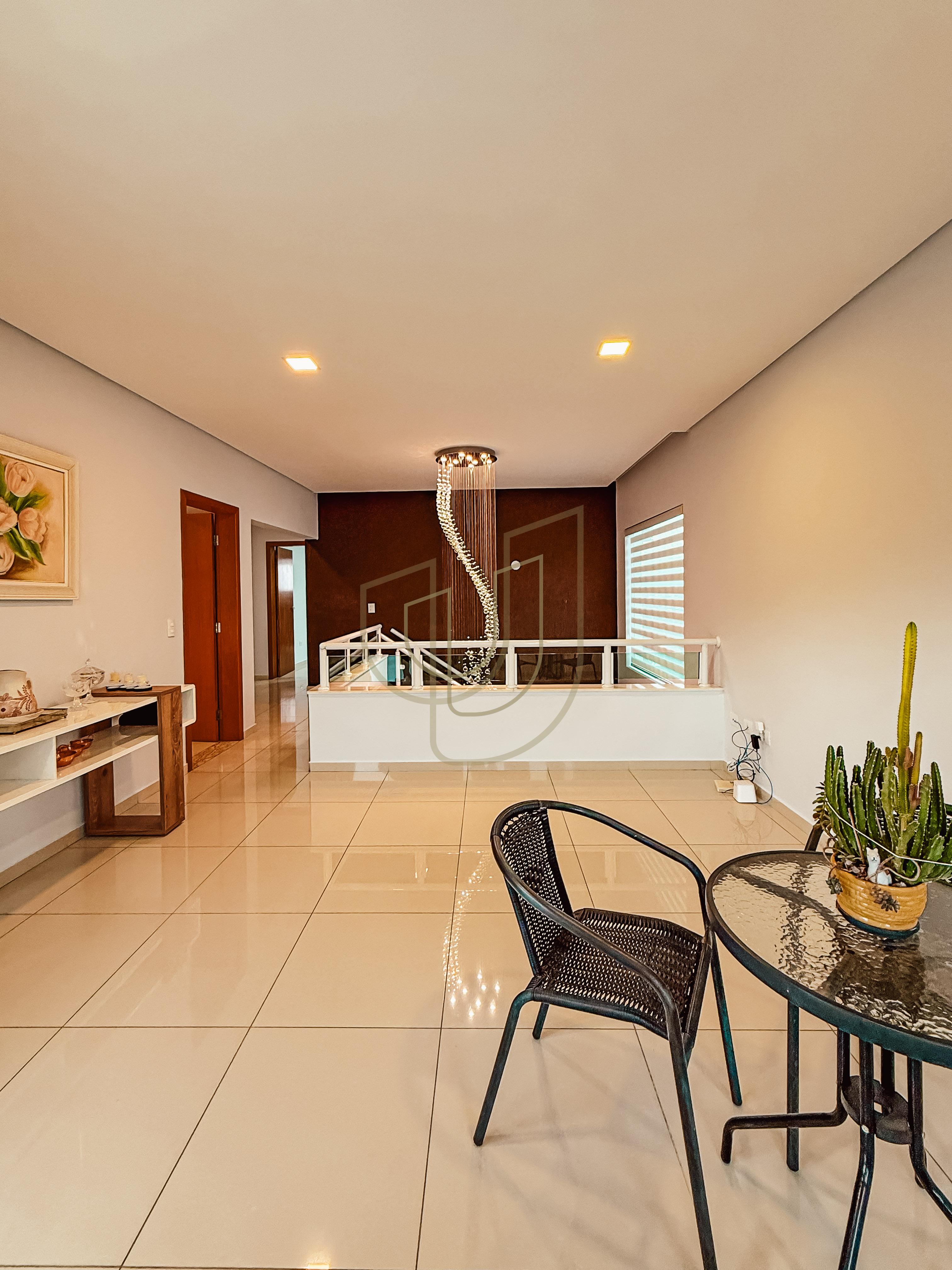 Casa com 4 Su&iacute;tes no Residencial Jaguary Avenida Aquarela do Brasil São José dos Campos - 