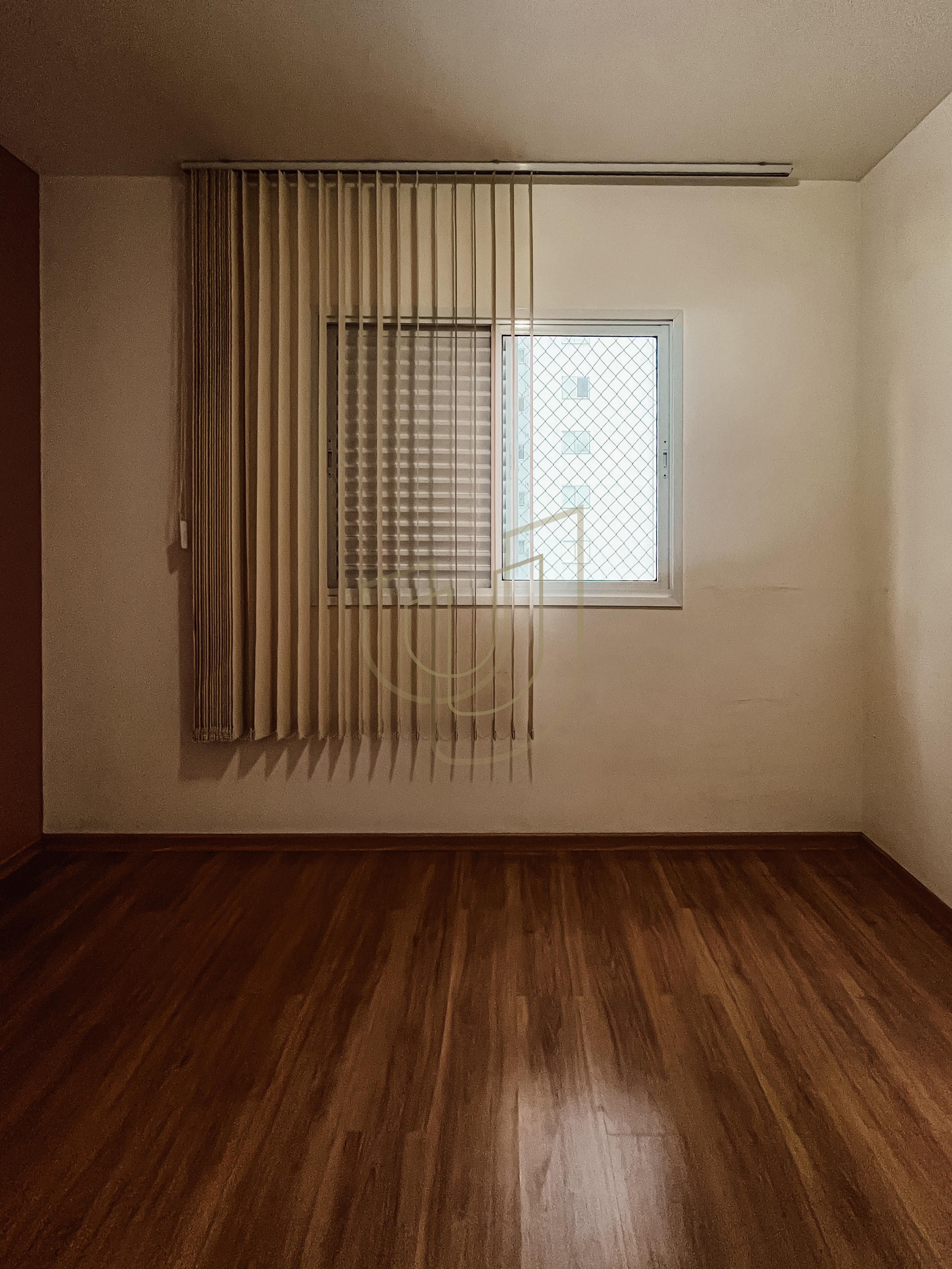 Apartamento com 4 Dormit&oacute;rios no Edif&iacute;cio Mediterr&acirc;neo Rua Professor Roberval Froes São José dos Campos - 