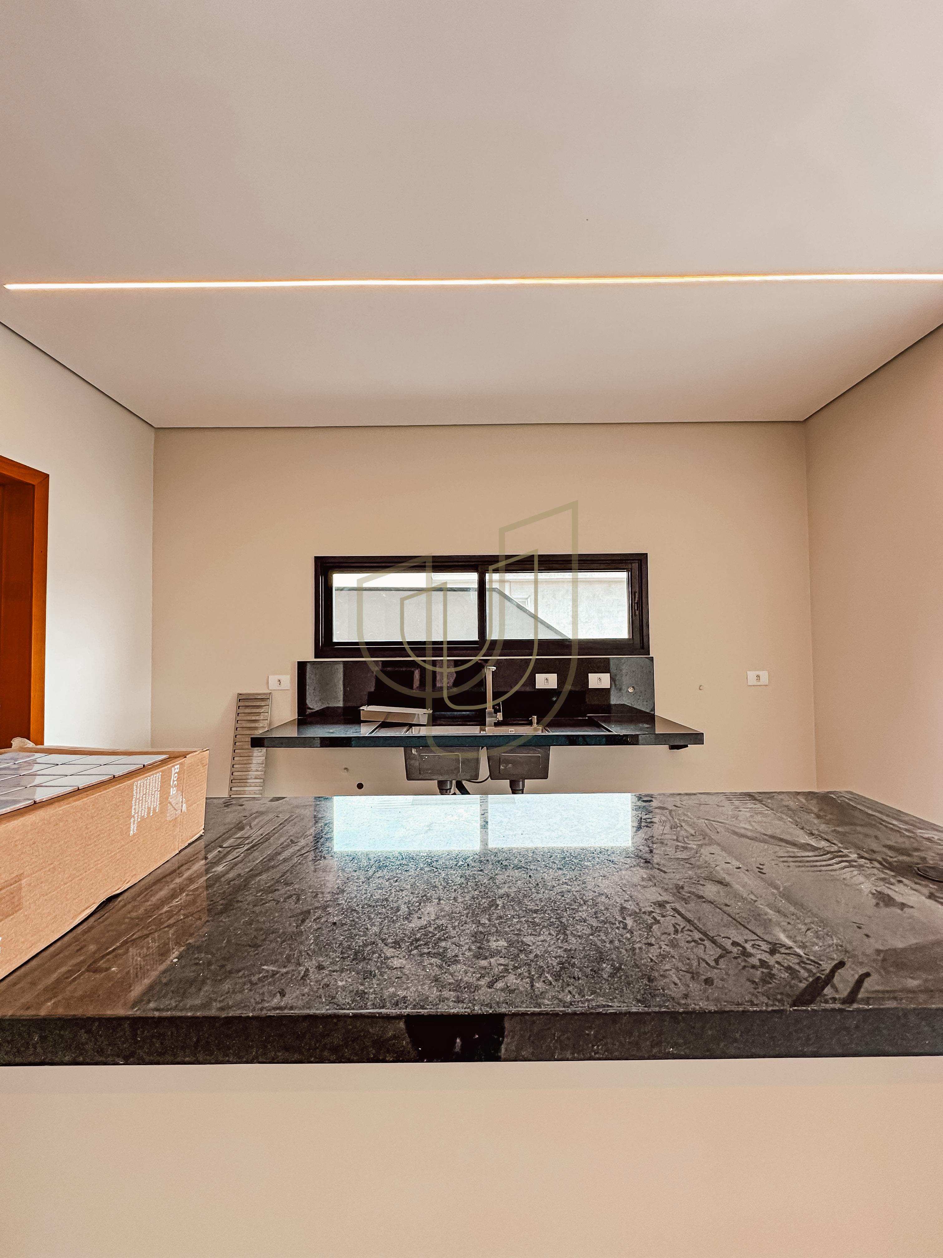 Casa com 4 Su&iacute;tes no Condom&iacute;nio Verana Avenida Glaudiston Pereira de Oliveira São José dos Campos - 