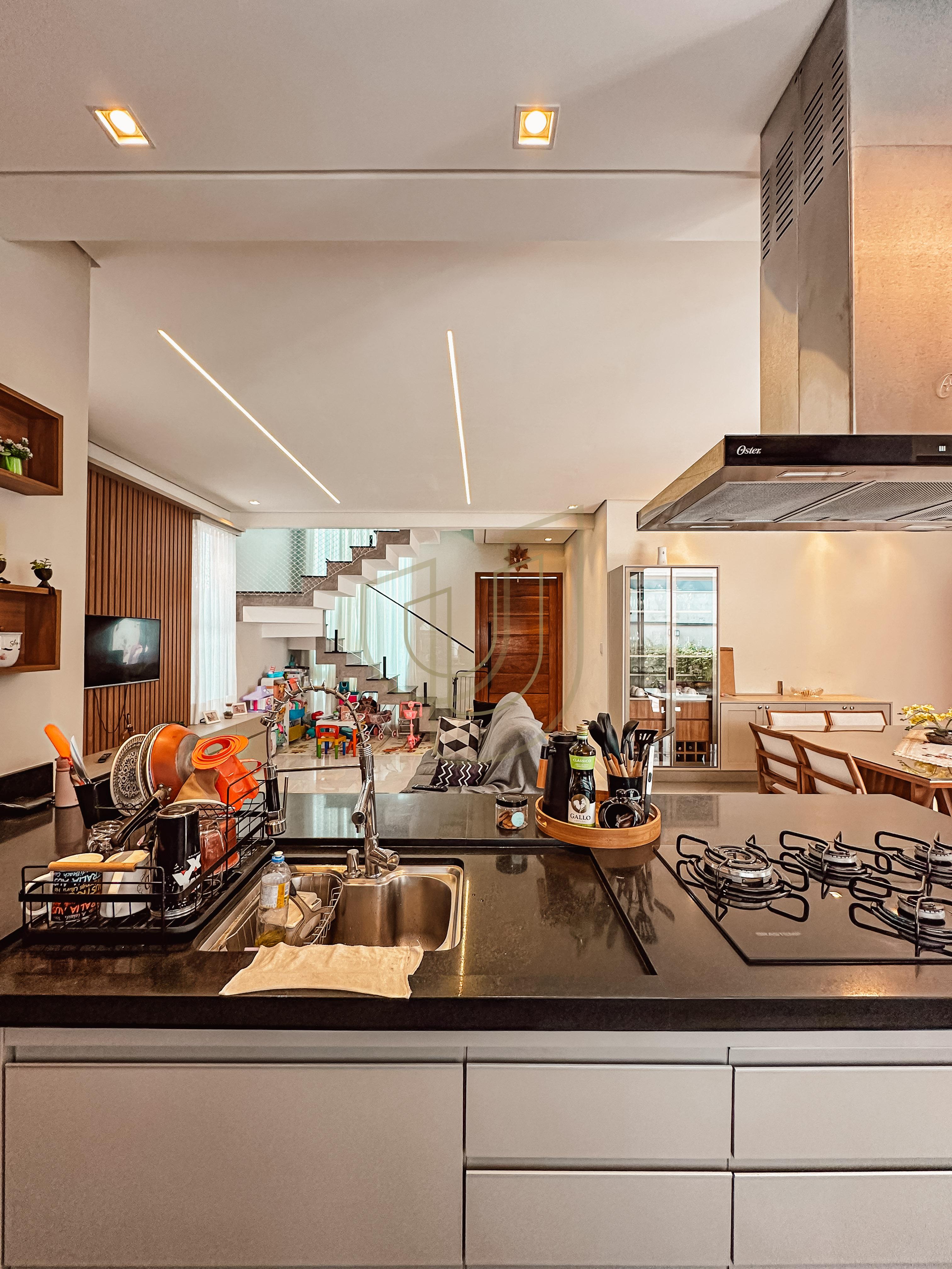 Casa com 3 Dormit&oacute;rios no Reserva Rud&aacute; Avenida Robson Custódio Machado São José dos Campos - 