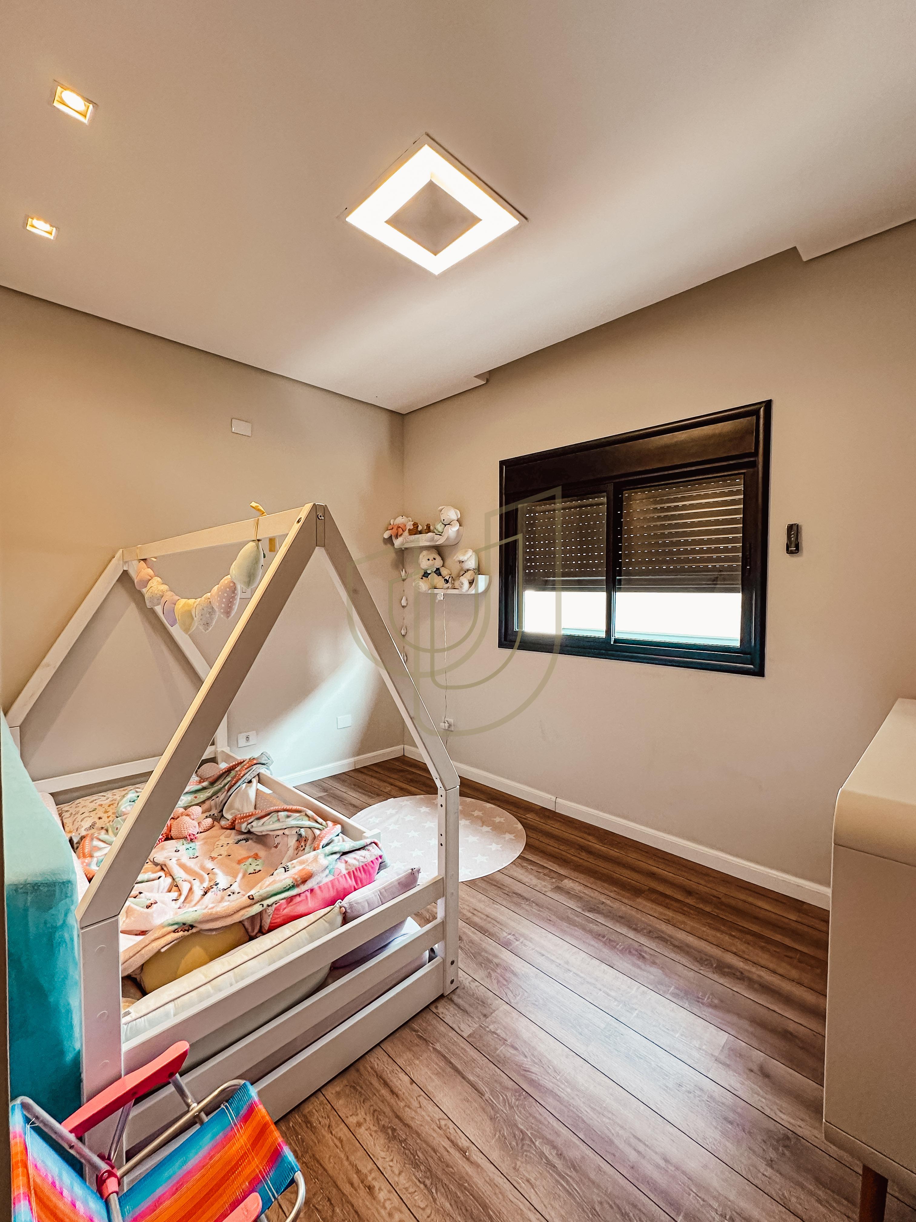 Casa com 3 Dormit&oacute;rios no Reserva Rud&aacute; Avenida Robson Custódio Machado São José dos Campos - 