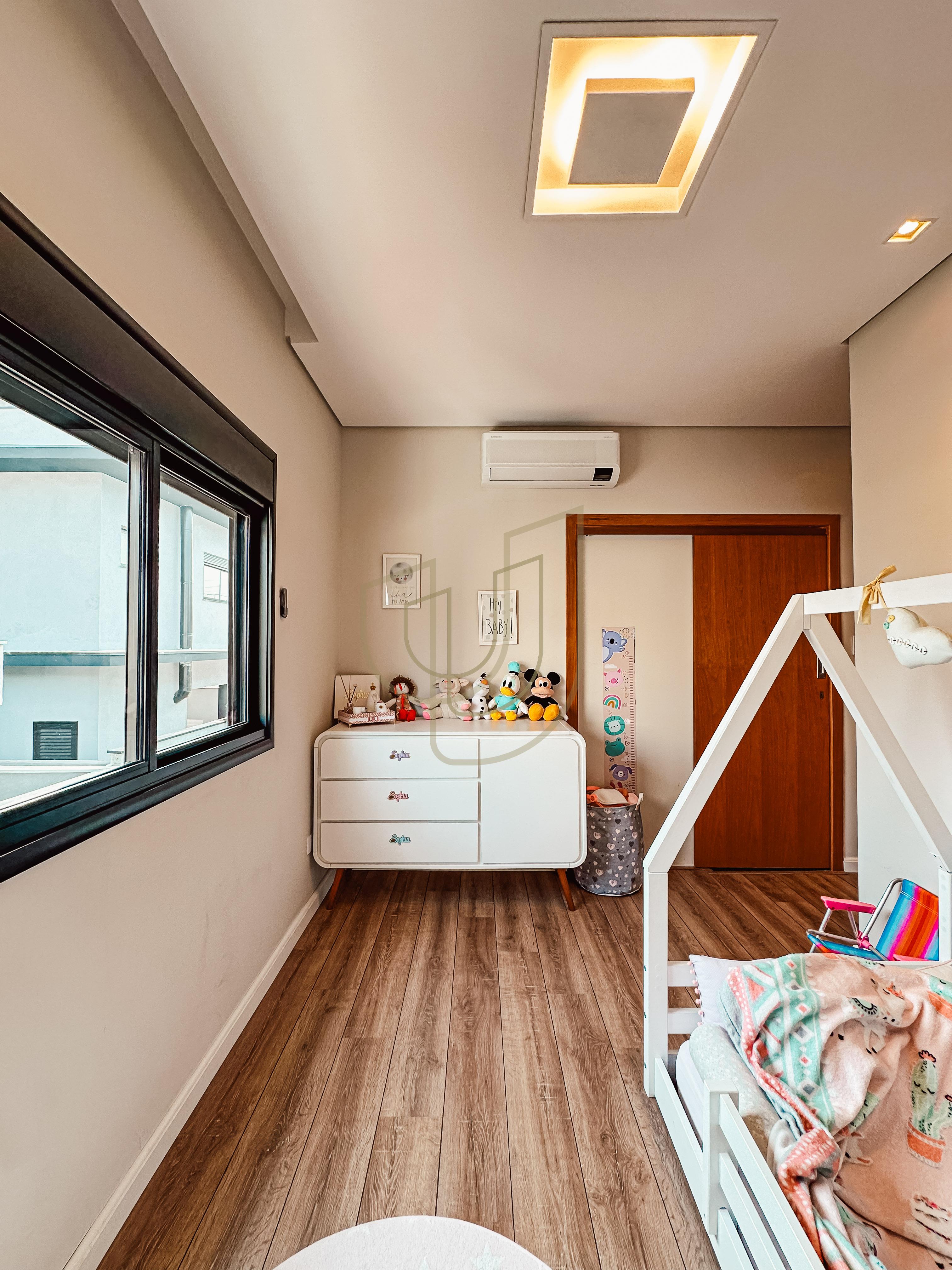 Casa com 3 Dormit&oacute;rios no Reserva Rud&aacute; Avenida Robson Custódio Machado São José dos Campos - 