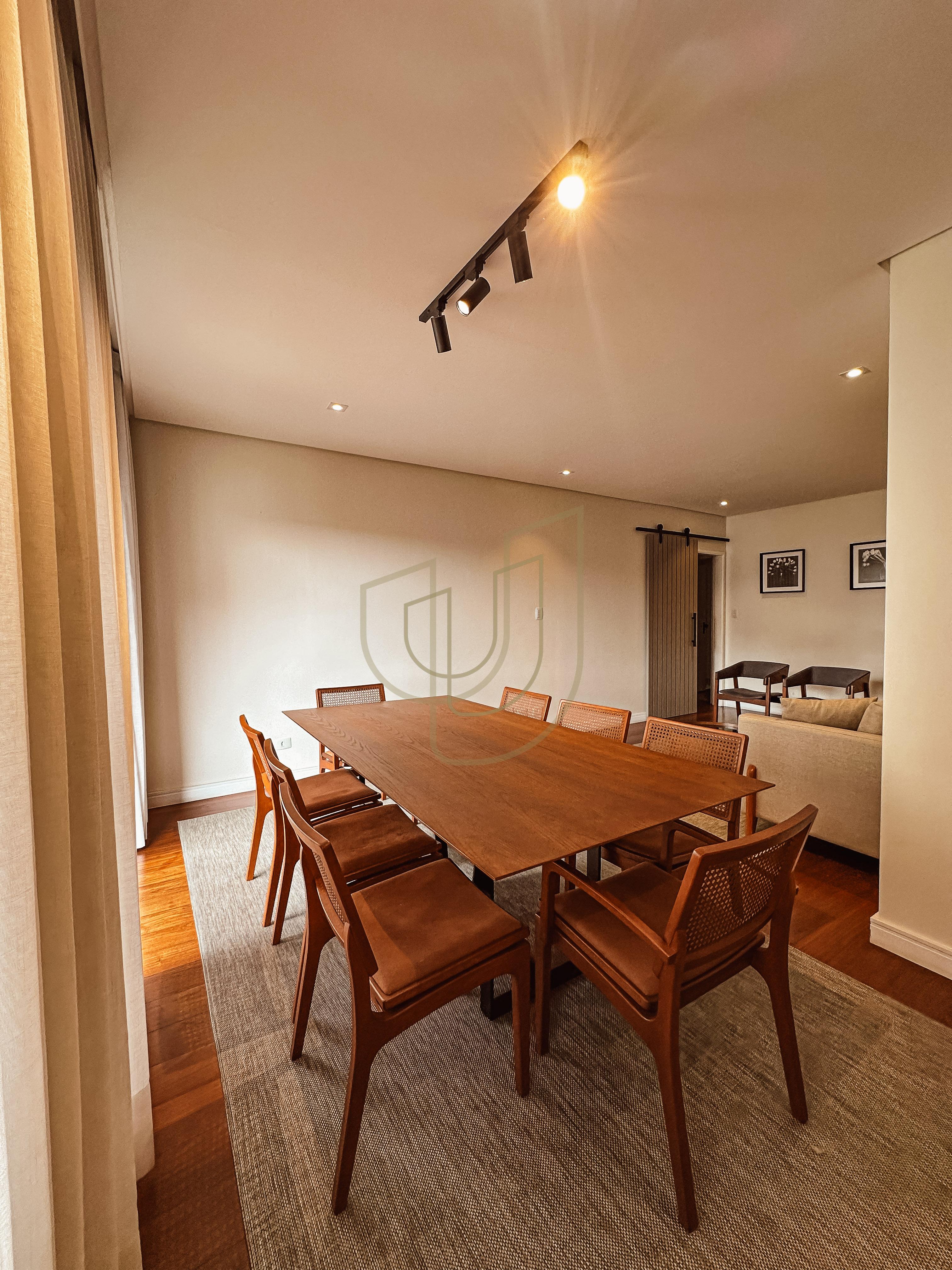 Apartamento de 173 m&sup2; e 2 Su&iacute;tes no Condom&iacute;nio London Palace Avenida São João São José dos Campos - 