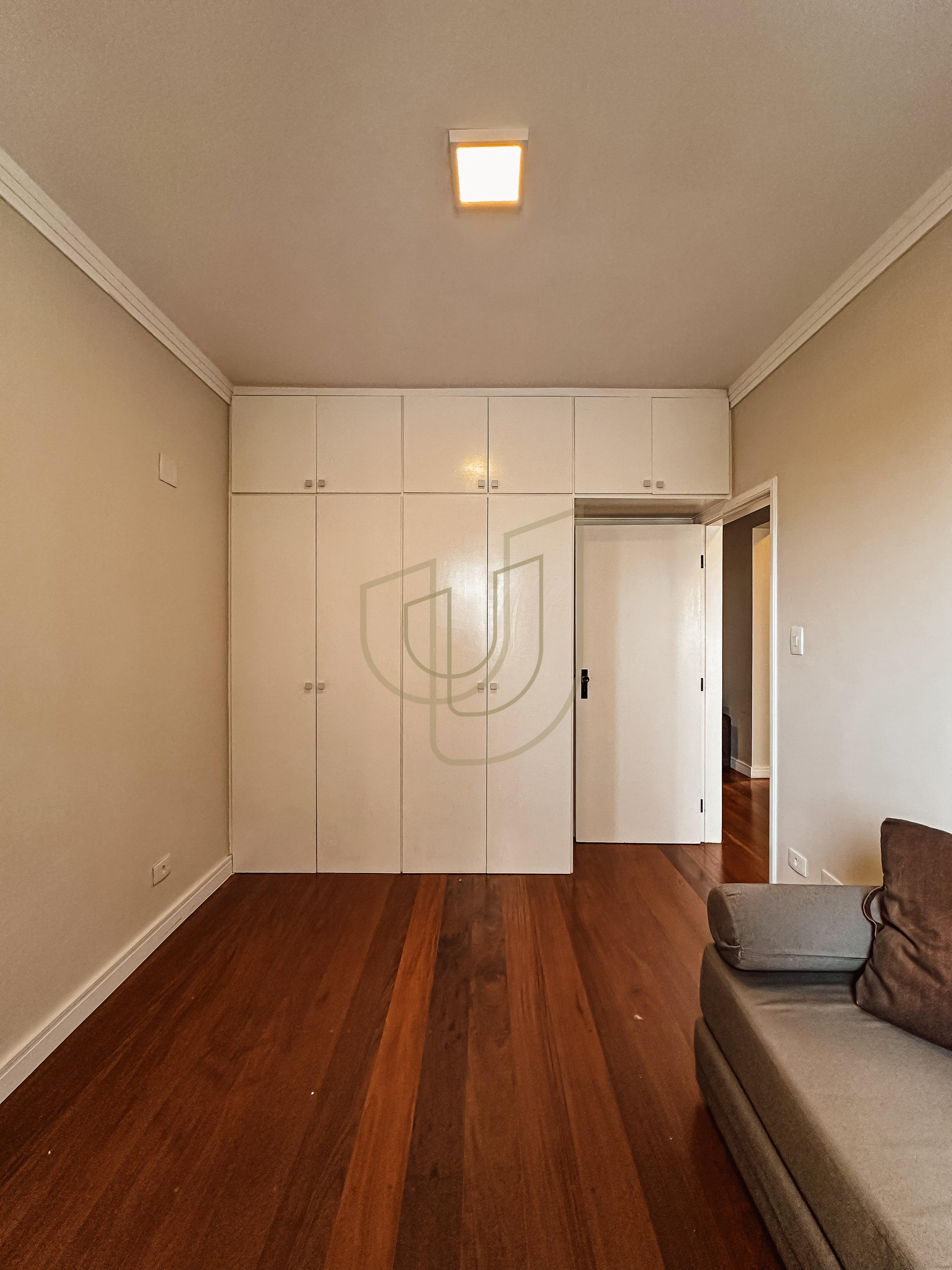 Apartamento de 173 m&sup2; e 2 Su&iacute;tes no Condom&iacute;nio London Palace Avenida São João São José dos Campos - 