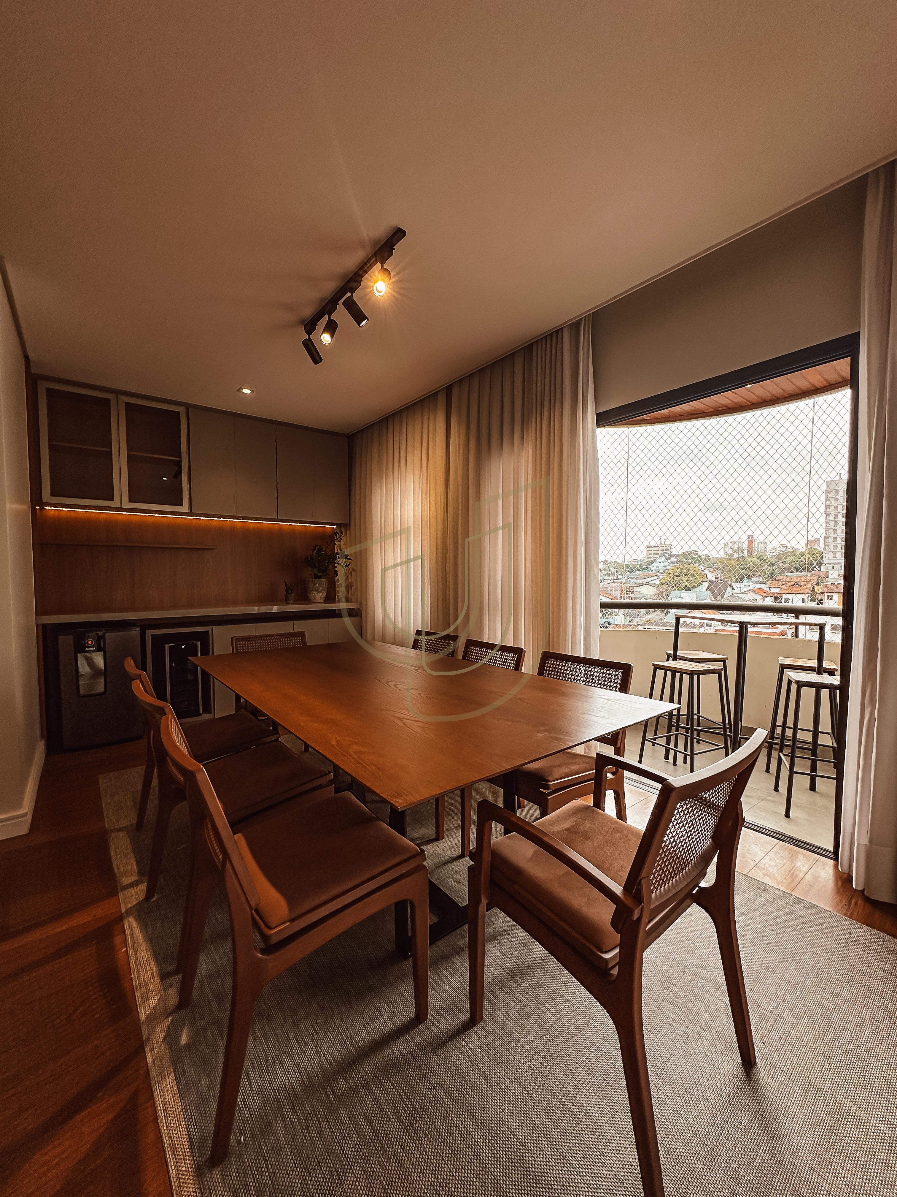 Apartamento de 173 m&sup2; e 2 Su&iacute;tes no Condom&iacute;nio London Palace Avenida São João São José dos Campos - 