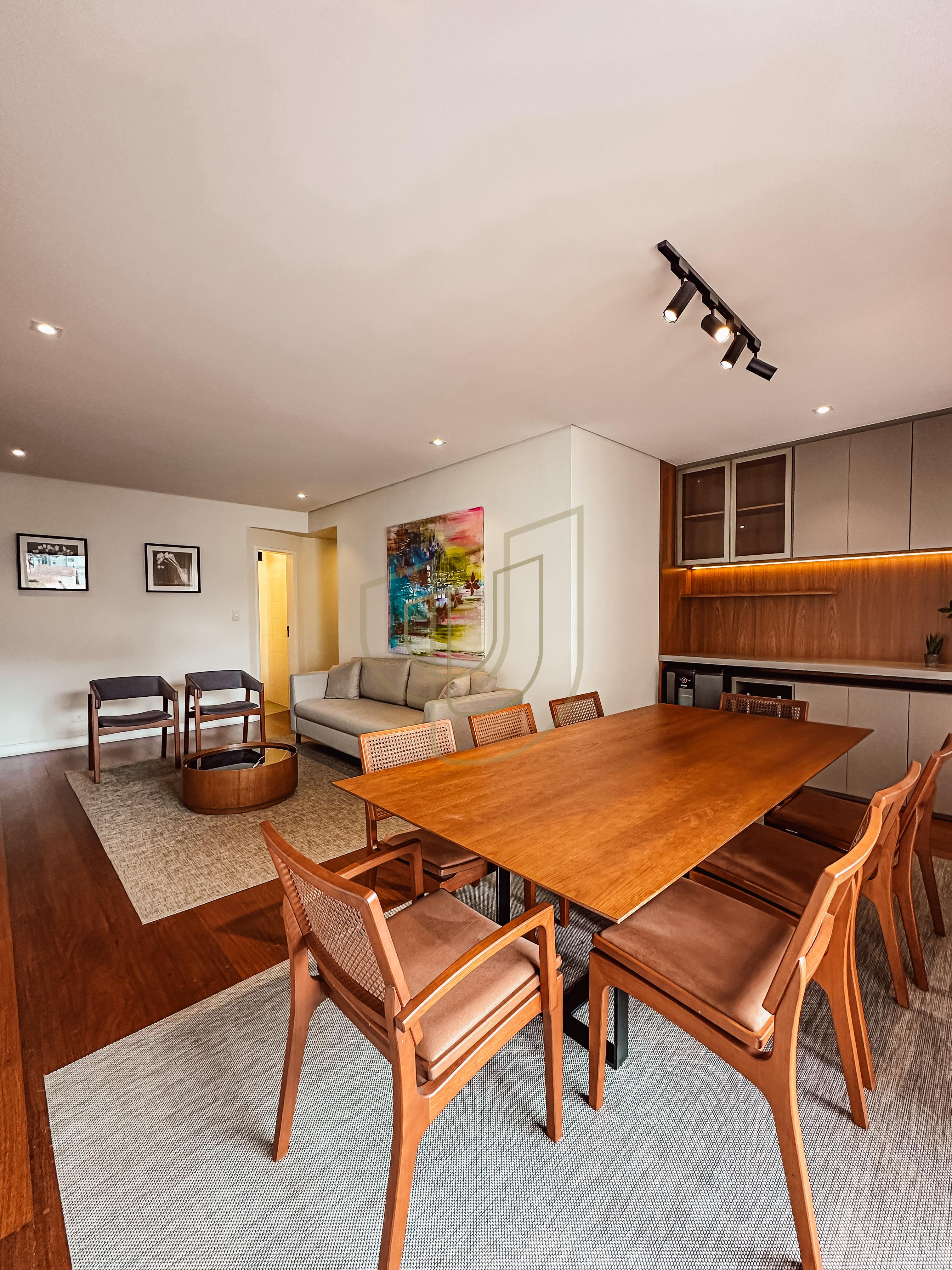 Apartamento de 173 m&sup2; e 2 Su&iacute;tes no Condom&iacute;nio London Palace Avenida São João São José dos Campos - 