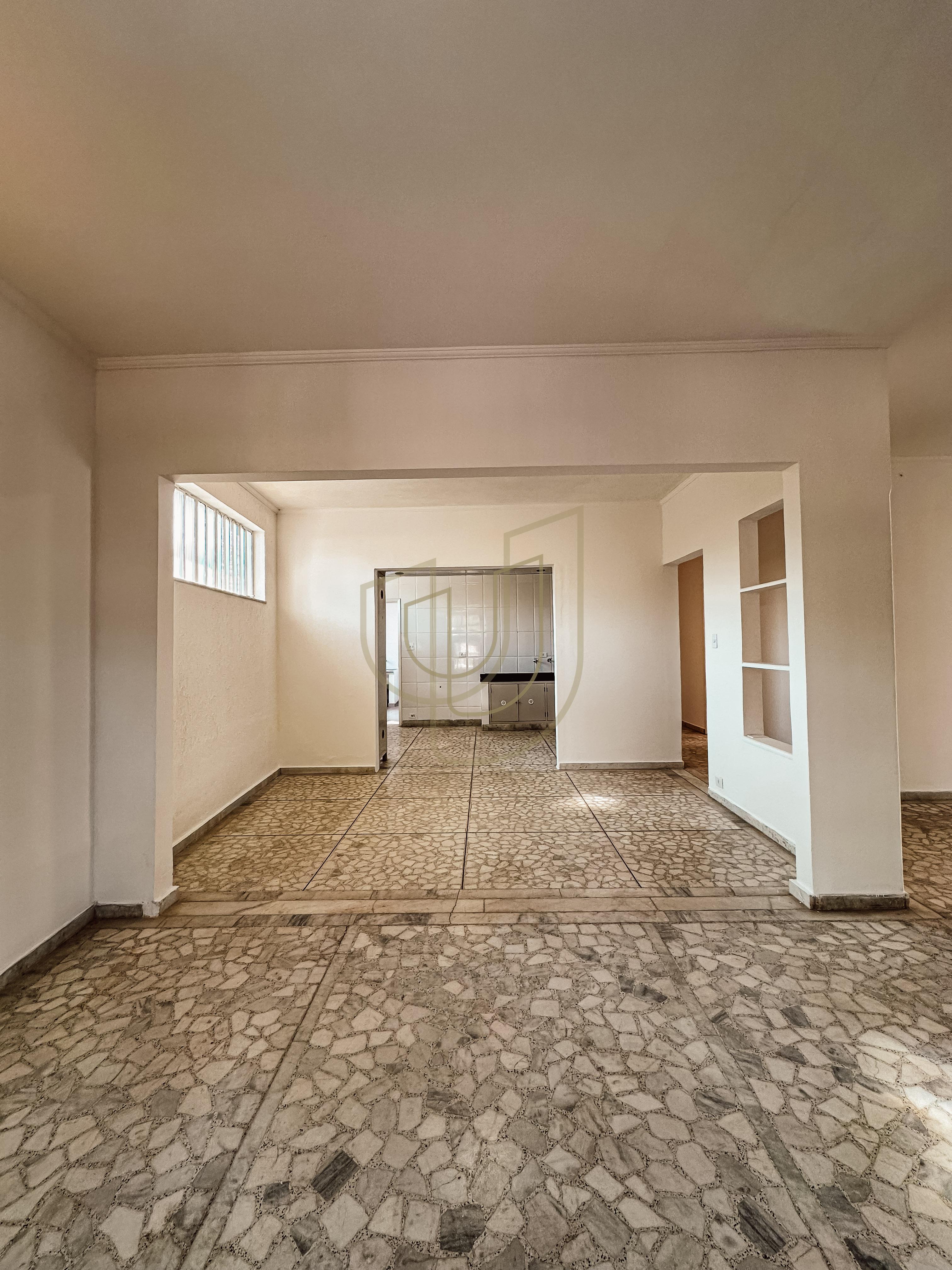 Casa T&eacute;rrea de 465 m&sup2; no Jardim Esplanada Rua Barão de Mauá São José dos Campos - 