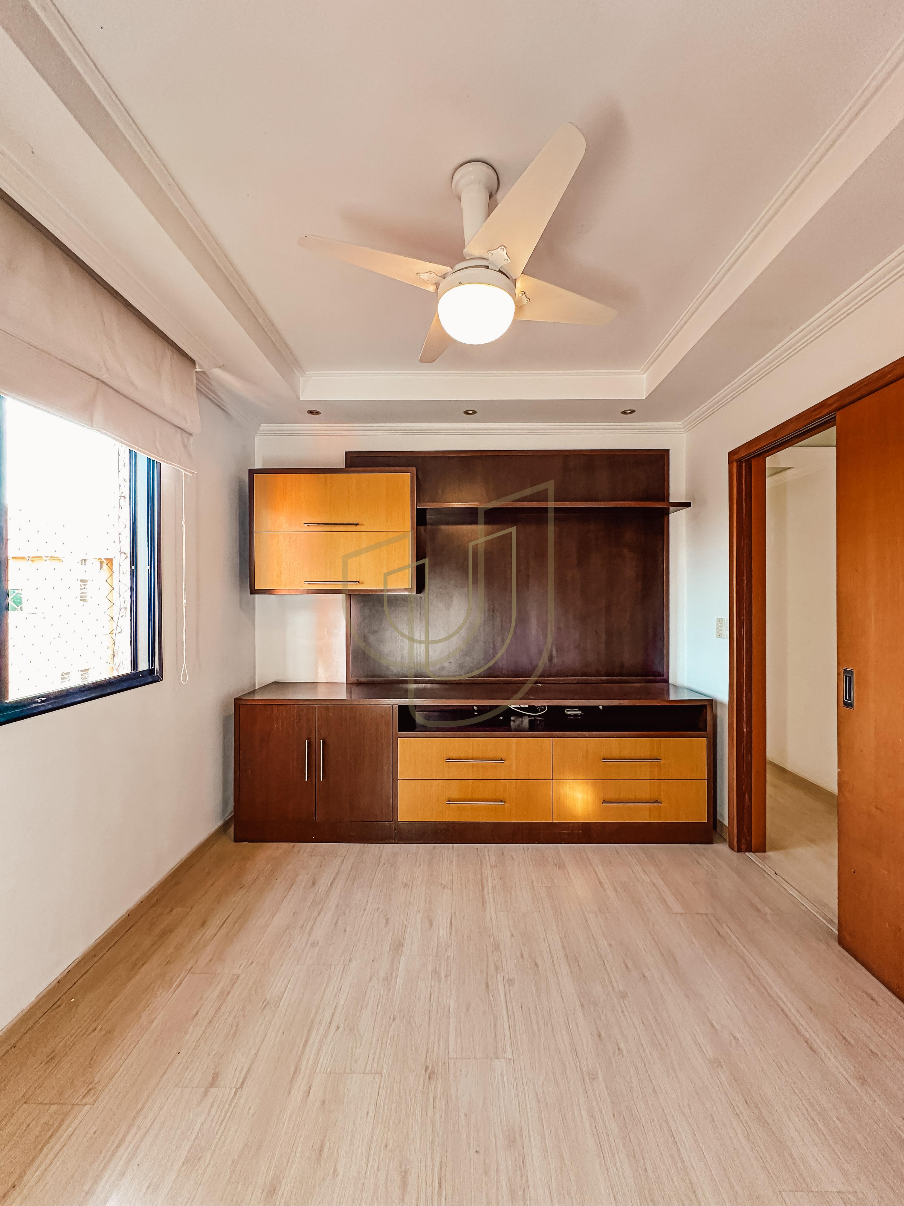 Apartamento com 4 Dormit&oacute;rios no Esplanada Park Rua Laurent Martins São José dos Campos - 