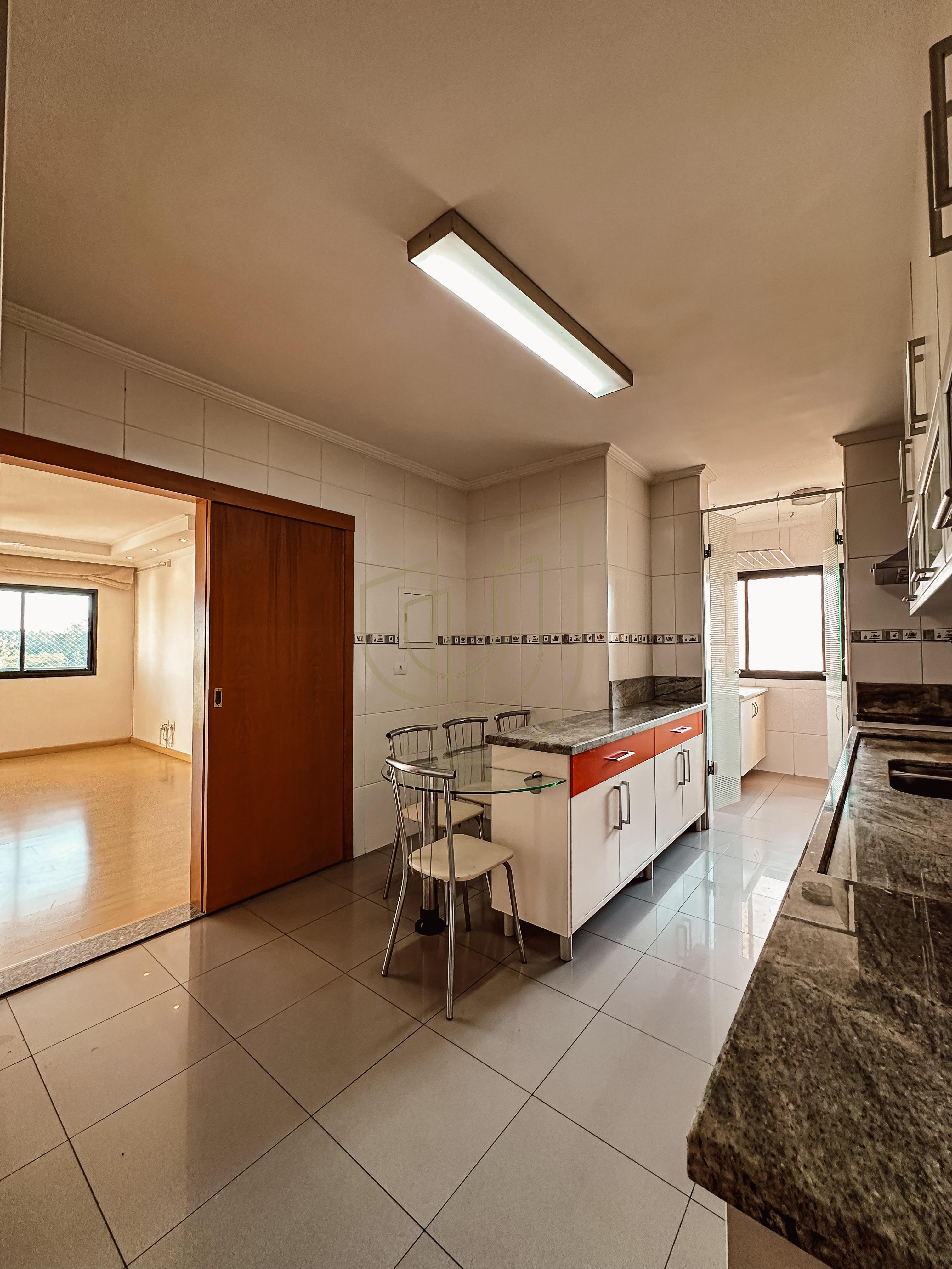 Apartamento com 4 Dormit&oacute;rios no Esplanada Park Rua Laurent Martins São José dos Campos - 