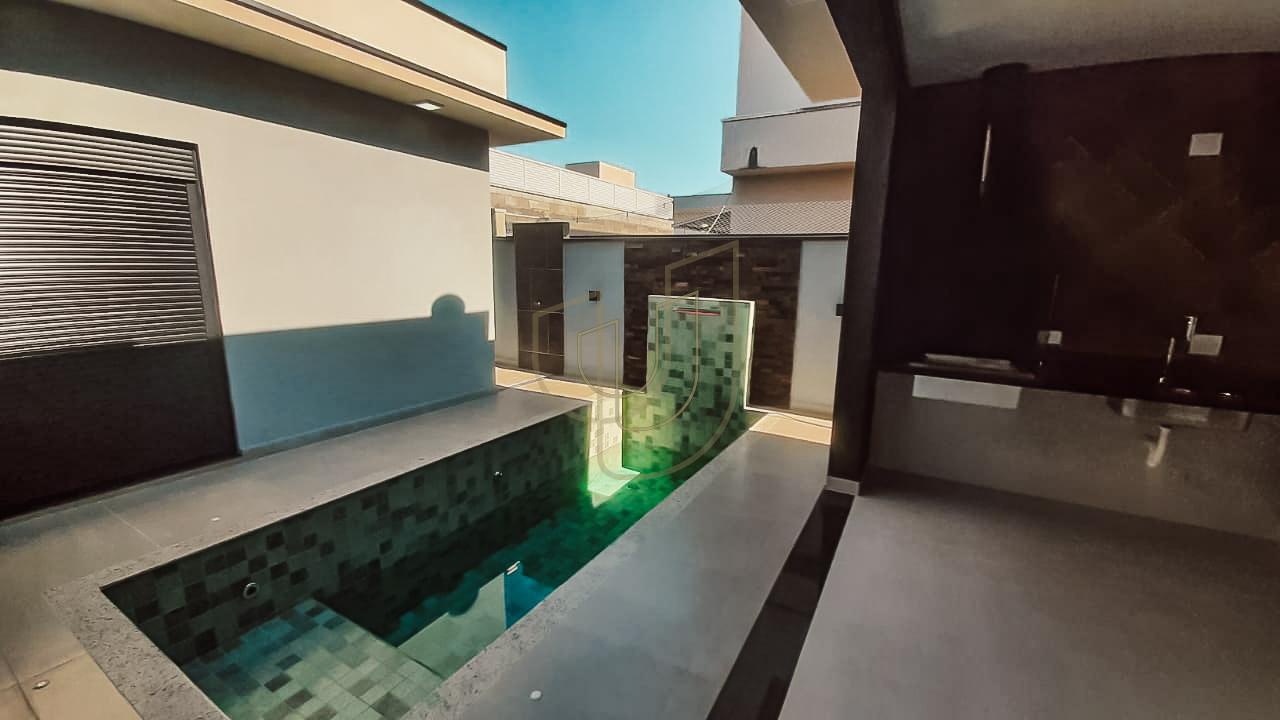 Casa T&eacute;rrea com 3 Su&iacute;tes no Terras do Vale Avenida das Palmeiras Caçapava - 