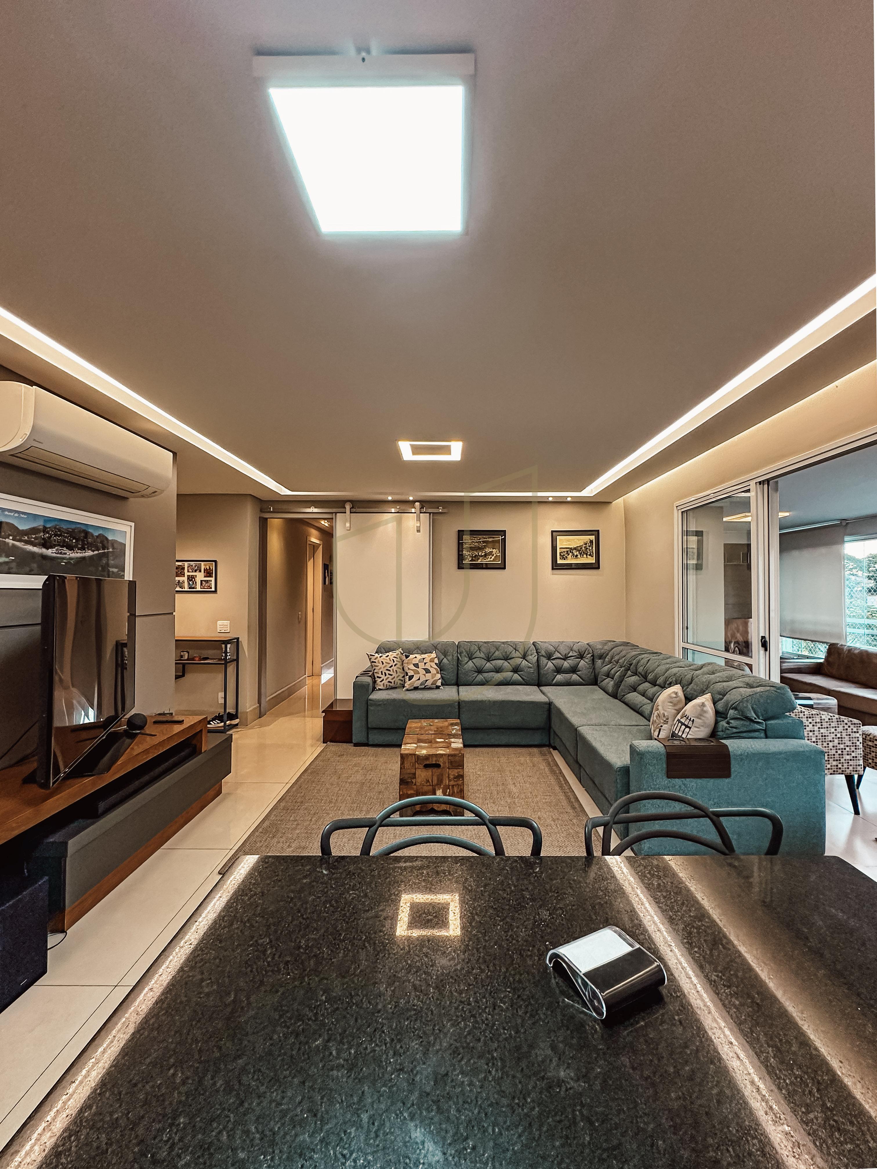 Apartamento com 3 Su&iacute;tes no Grand Club Vila Ema Rua Francisco Ricci São José dos Campos - 