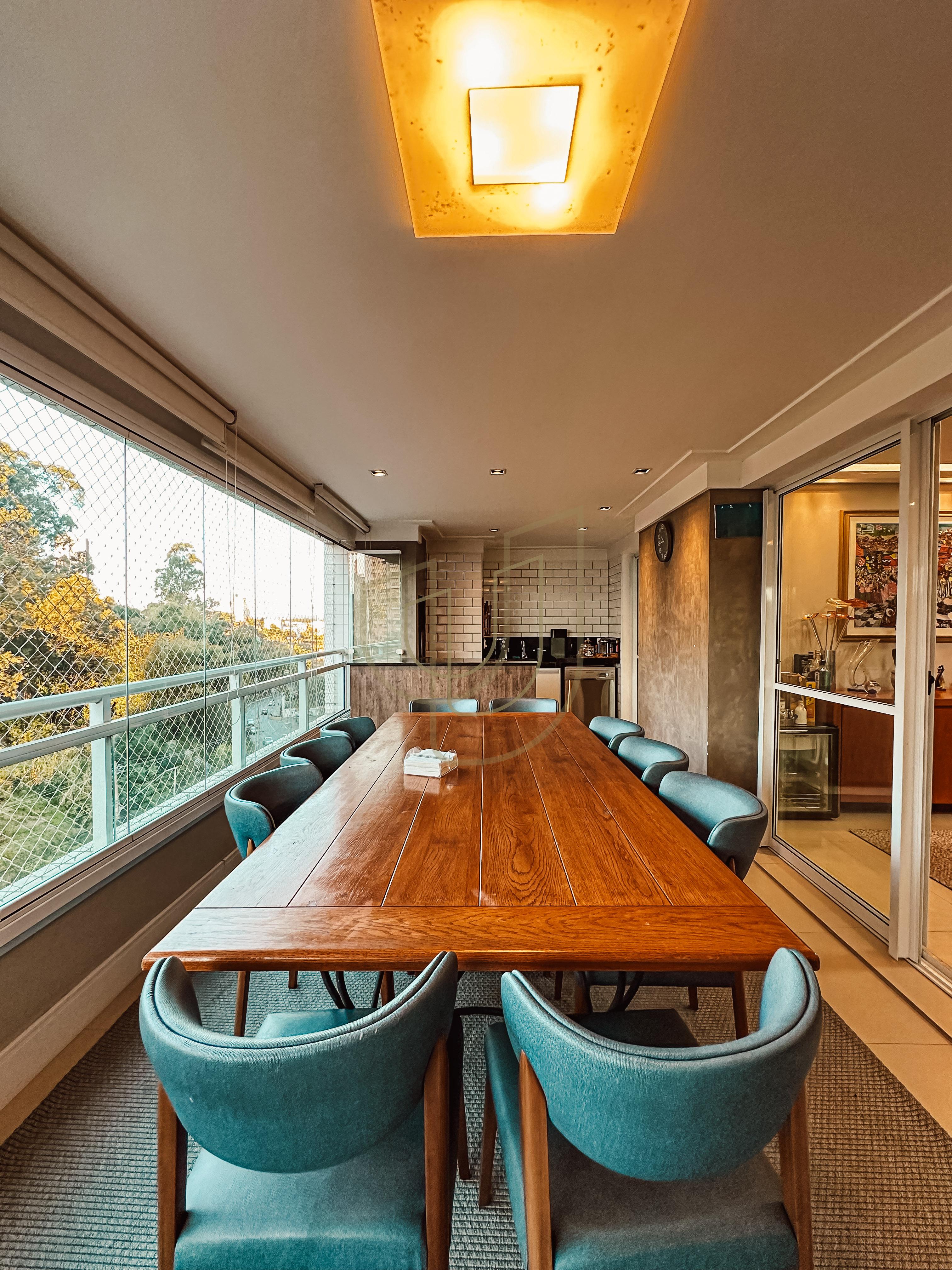 Apartamento com 3 Su&iacute;tes no Grand Club Vila Ema Rua Francisco Ricci São José dos Campos - 