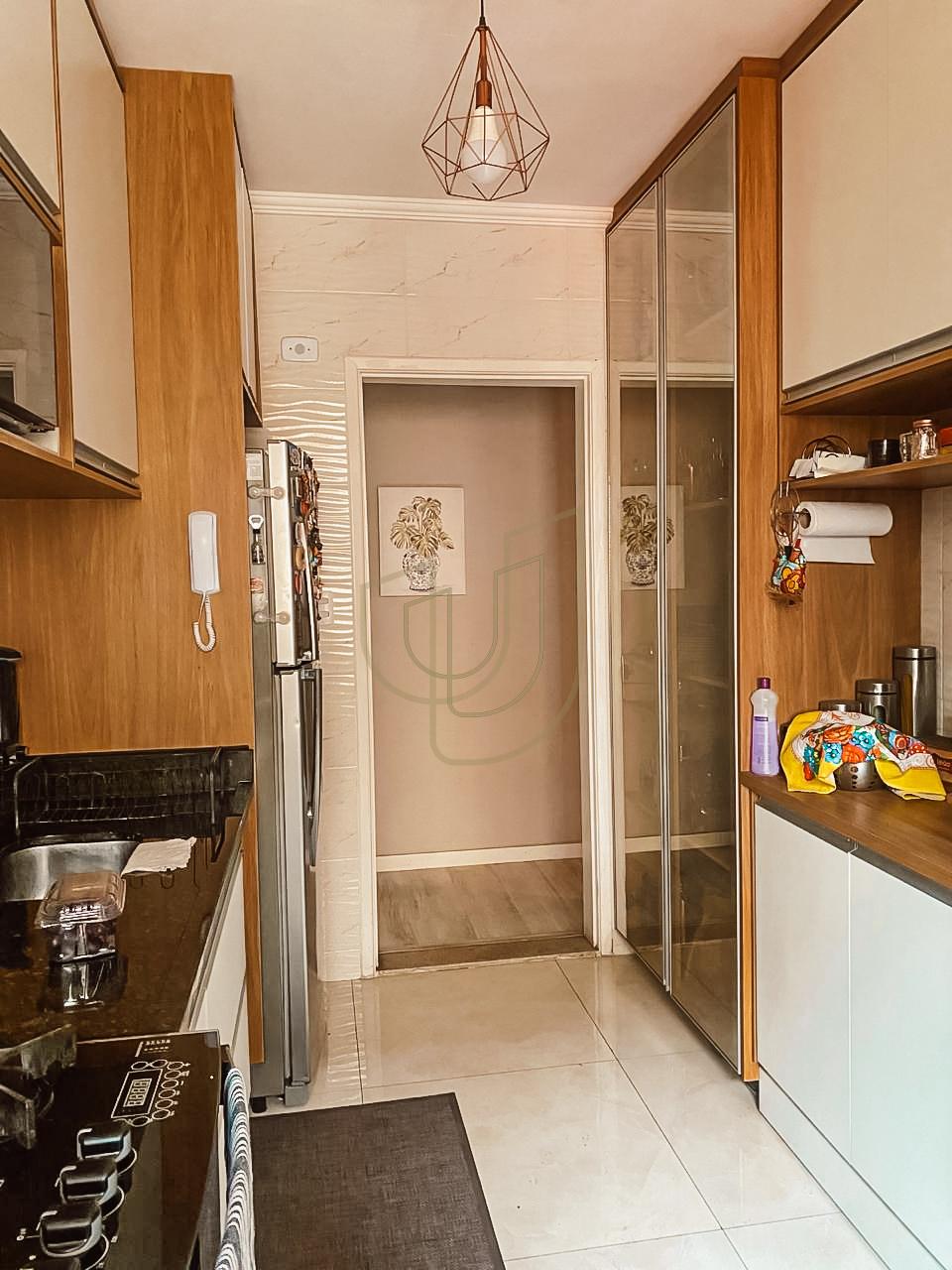 Apartamento com 3 Dormit&oacute;rios no Condom&iacute;nio Edif&iacute;cio Place Athenee Rua Benedito Osvaldo Lecques São José dos Campos - 