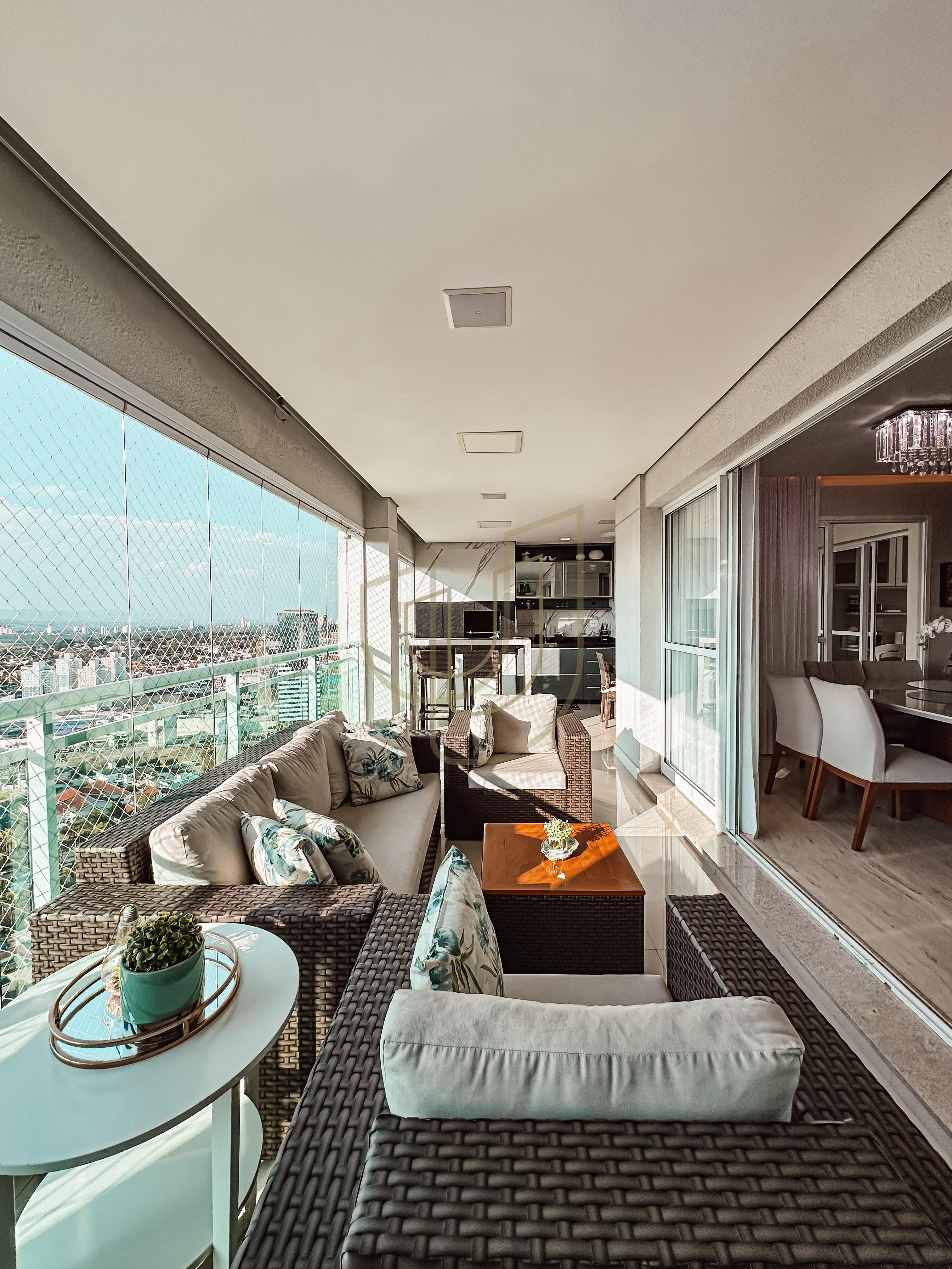 Apartamento com 4 Su&iacute;tes no Helbor Belvedere Avenida São João São José dos Campos - 