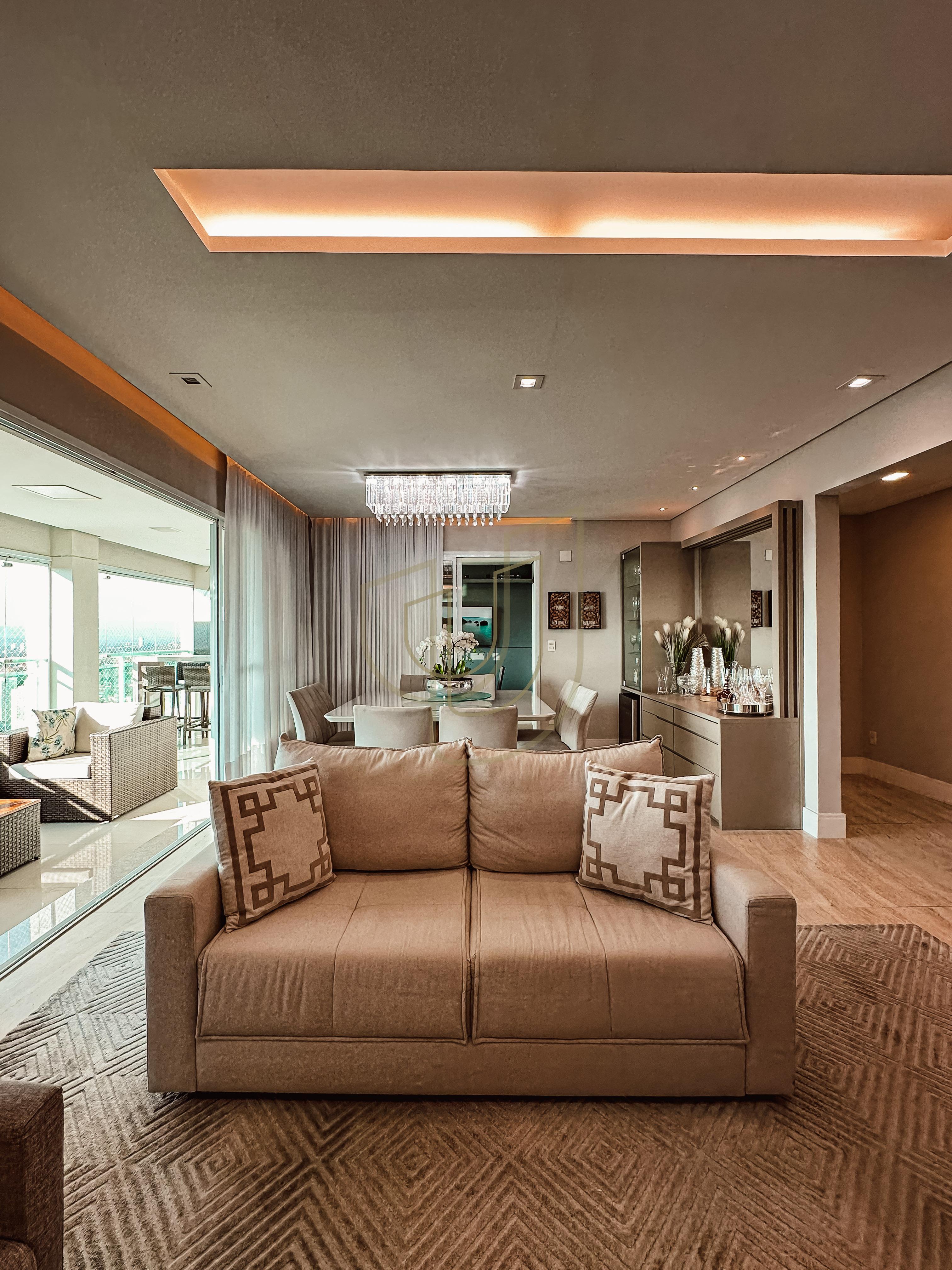 Apartamento com 4 Su&iacute;tes no Helbor Belvedere Avenida São João São José dos Campos - 