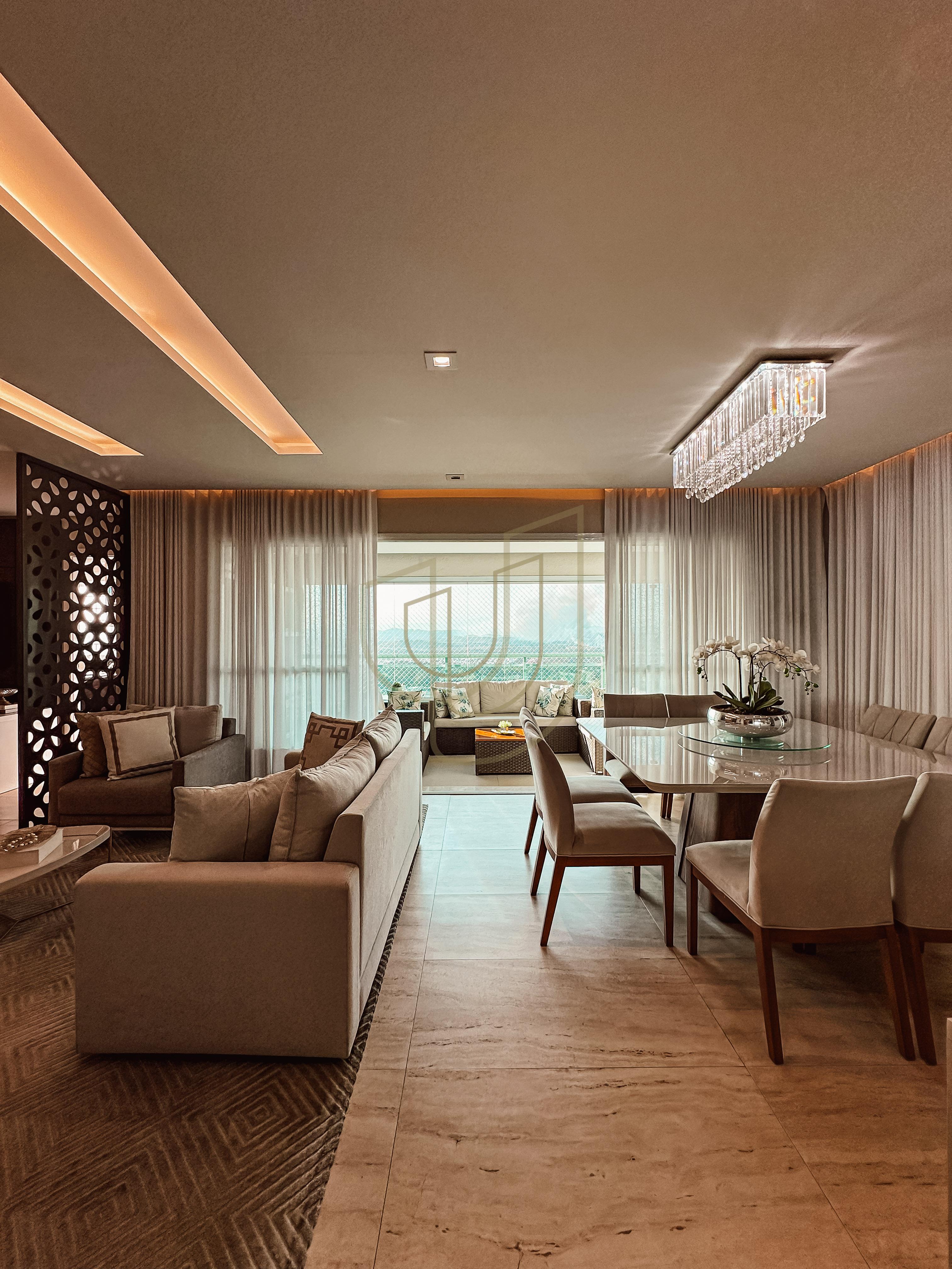 Apartamento com 4 Su&iacute;tes no Helbor Belvedere Avenida São João São José dos Campos - 