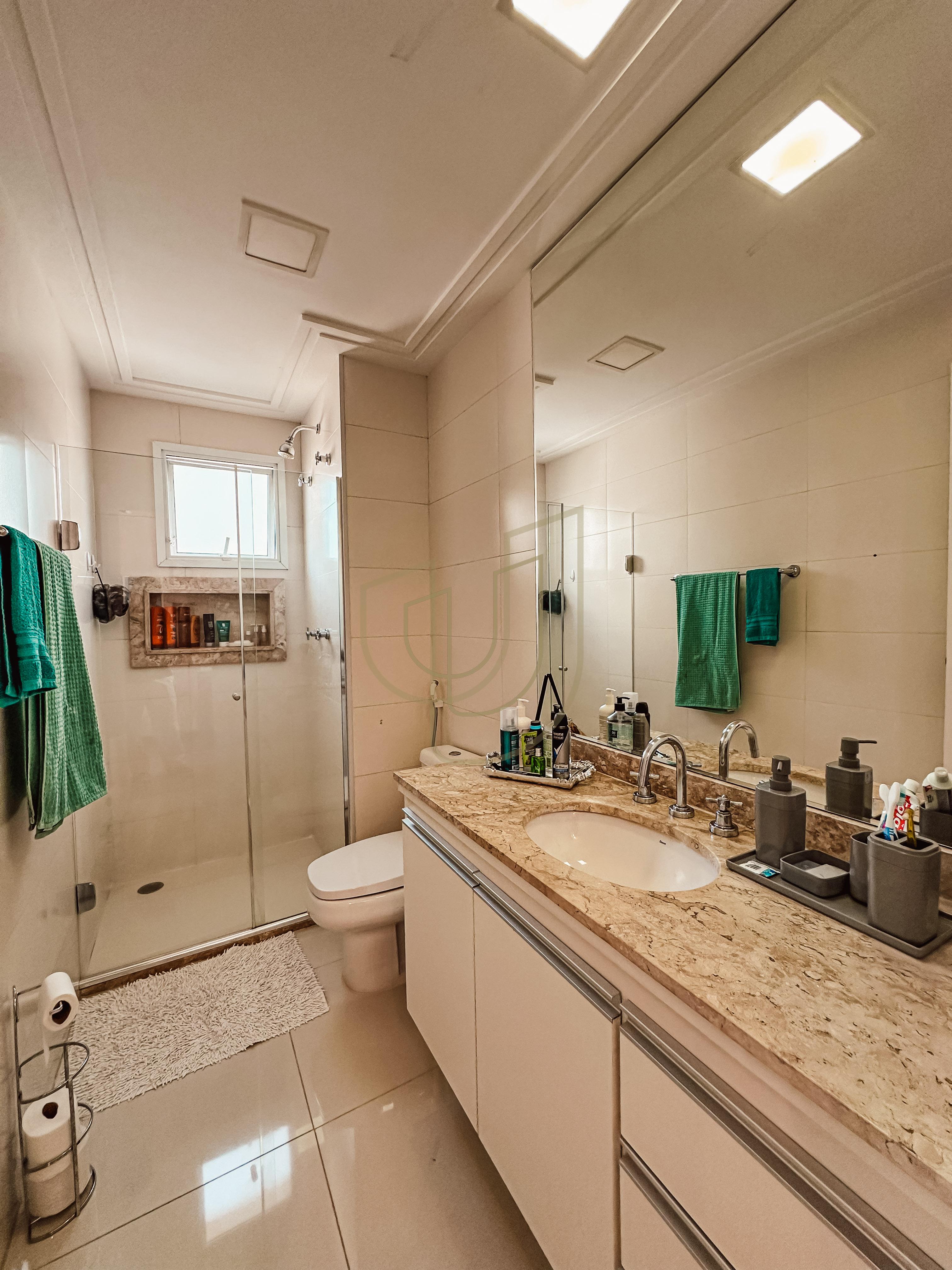 Apartamento com 4 Su&iacute;tes no Helbor Belvedere Avenida São João São José dos Campos - 