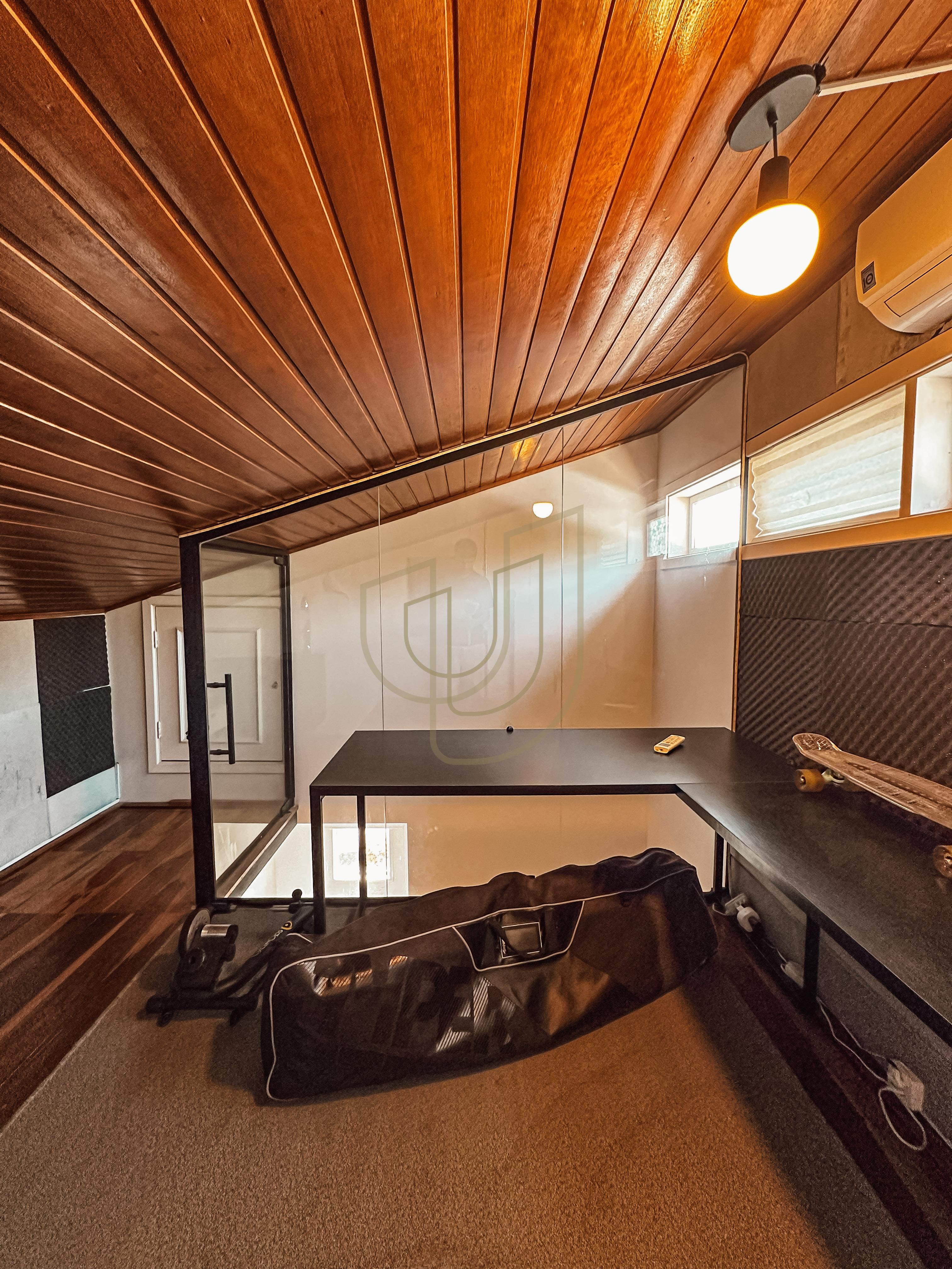 Casa com 3 Dormit&oacute;rios no Condominio Residencial Pablo Picasso Rua Aimbire São José dos Campos - 